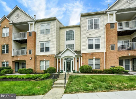 MLS: MDHR2055014
