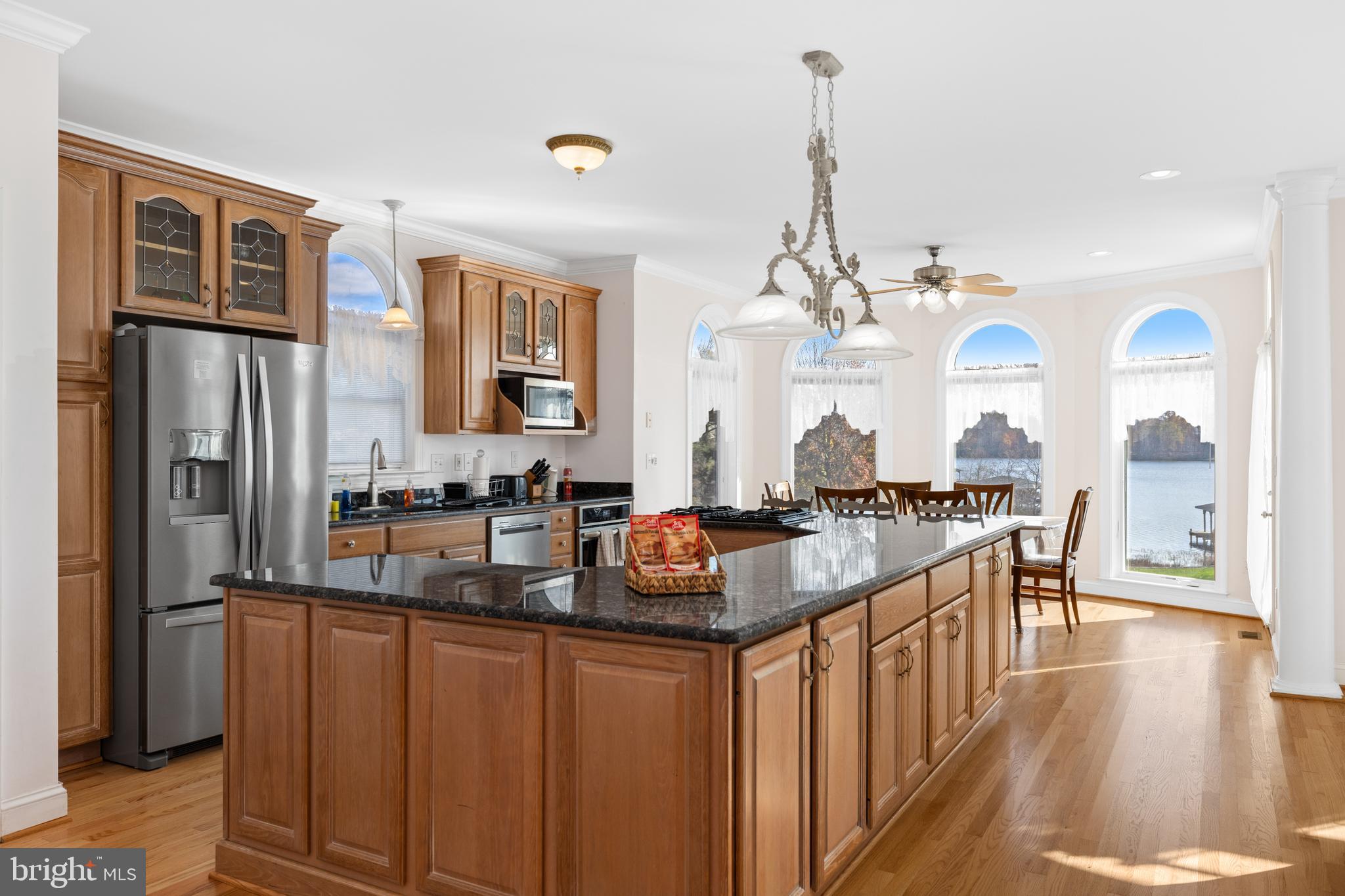 TWIN OAKS - Residential