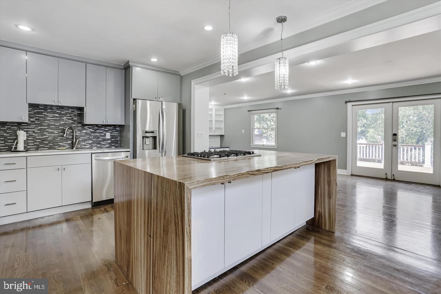 RANDOLPH HILLS - Residential Lease