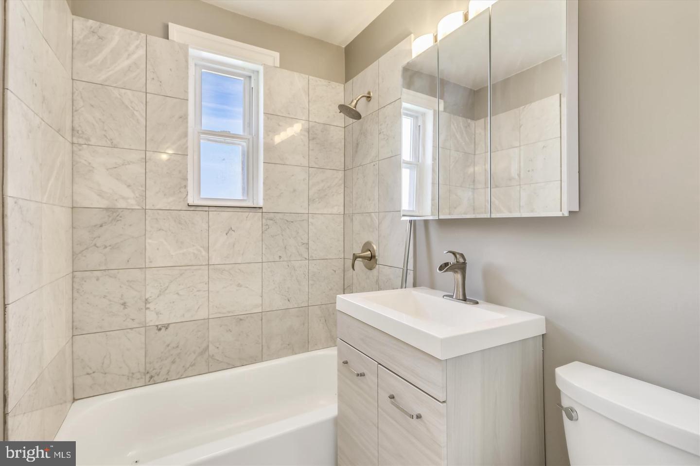 RANDOLPH HILLS - Residential Lease