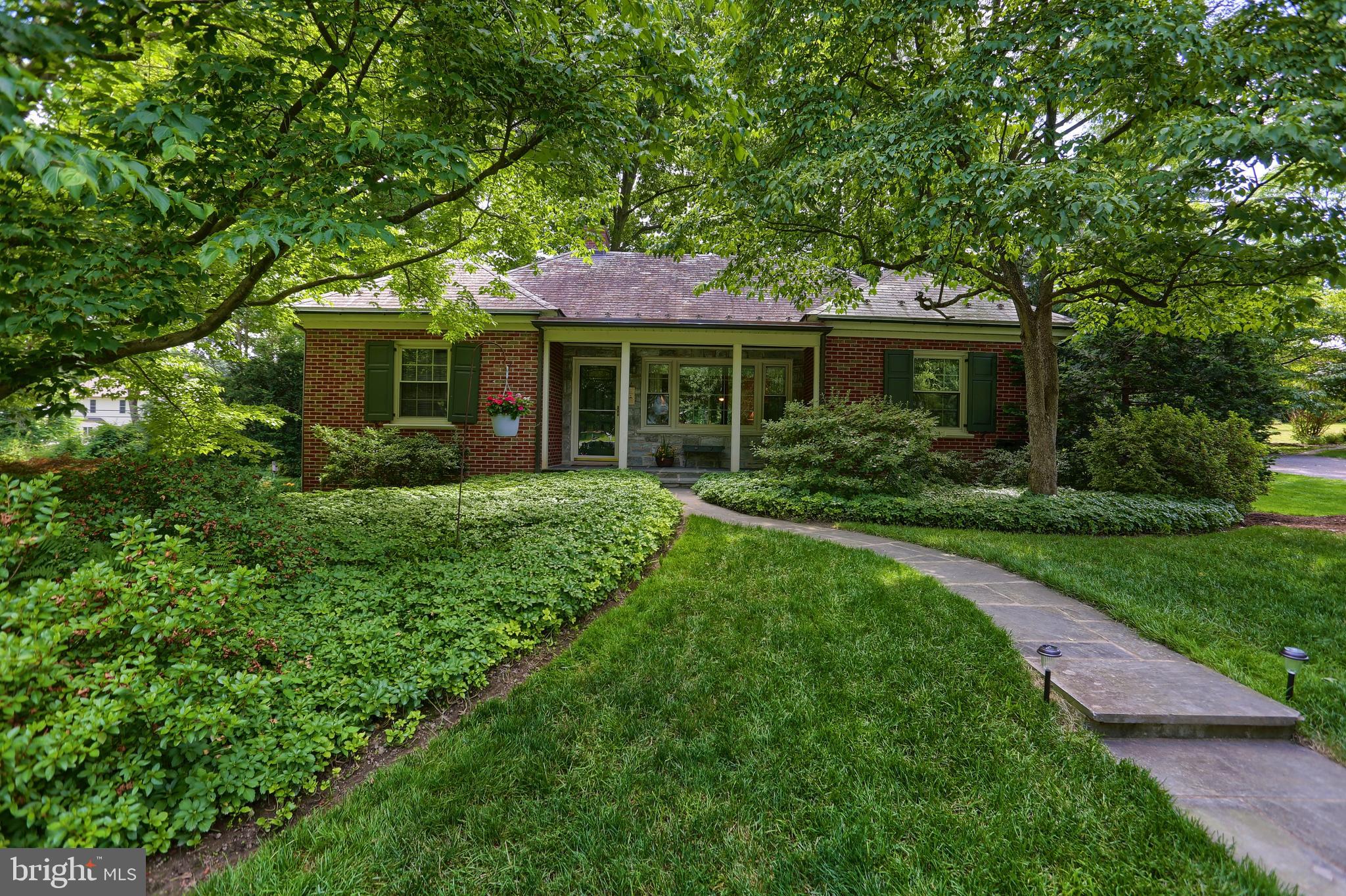 WEST RIDGE ESTATES - Residential