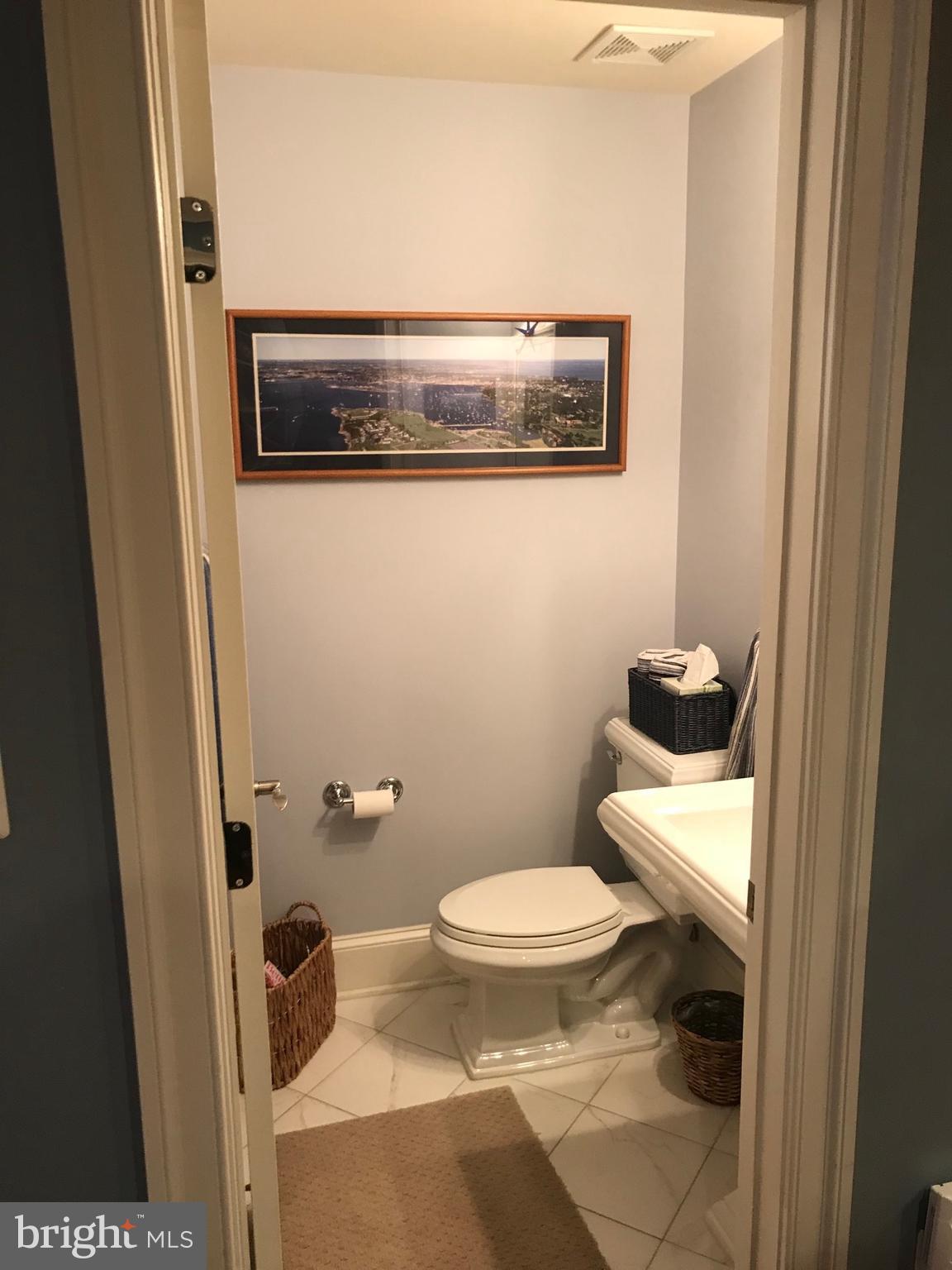 CHATHAM SQUARE - Residential