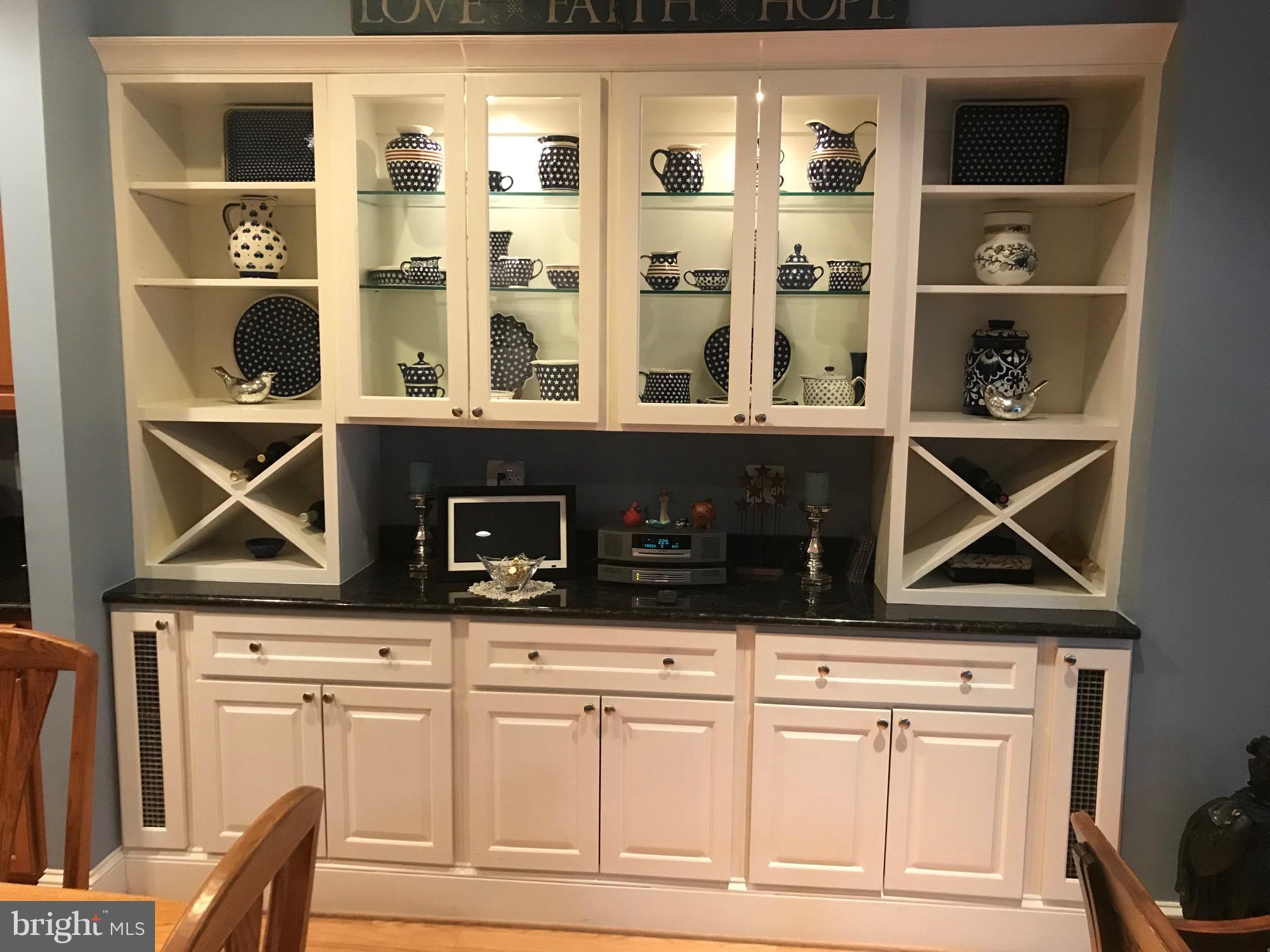 CHATHAM SQUARE - Residential