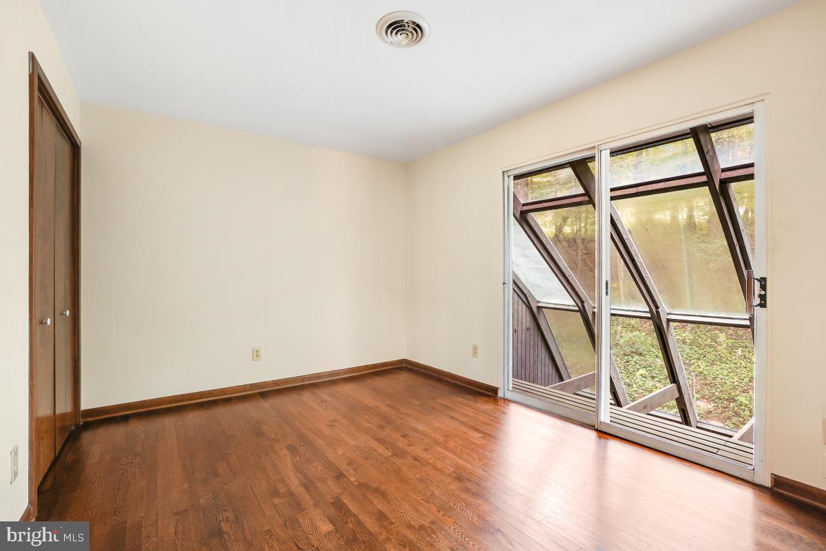 GAITHERSBURG OUTSIDE - Residential