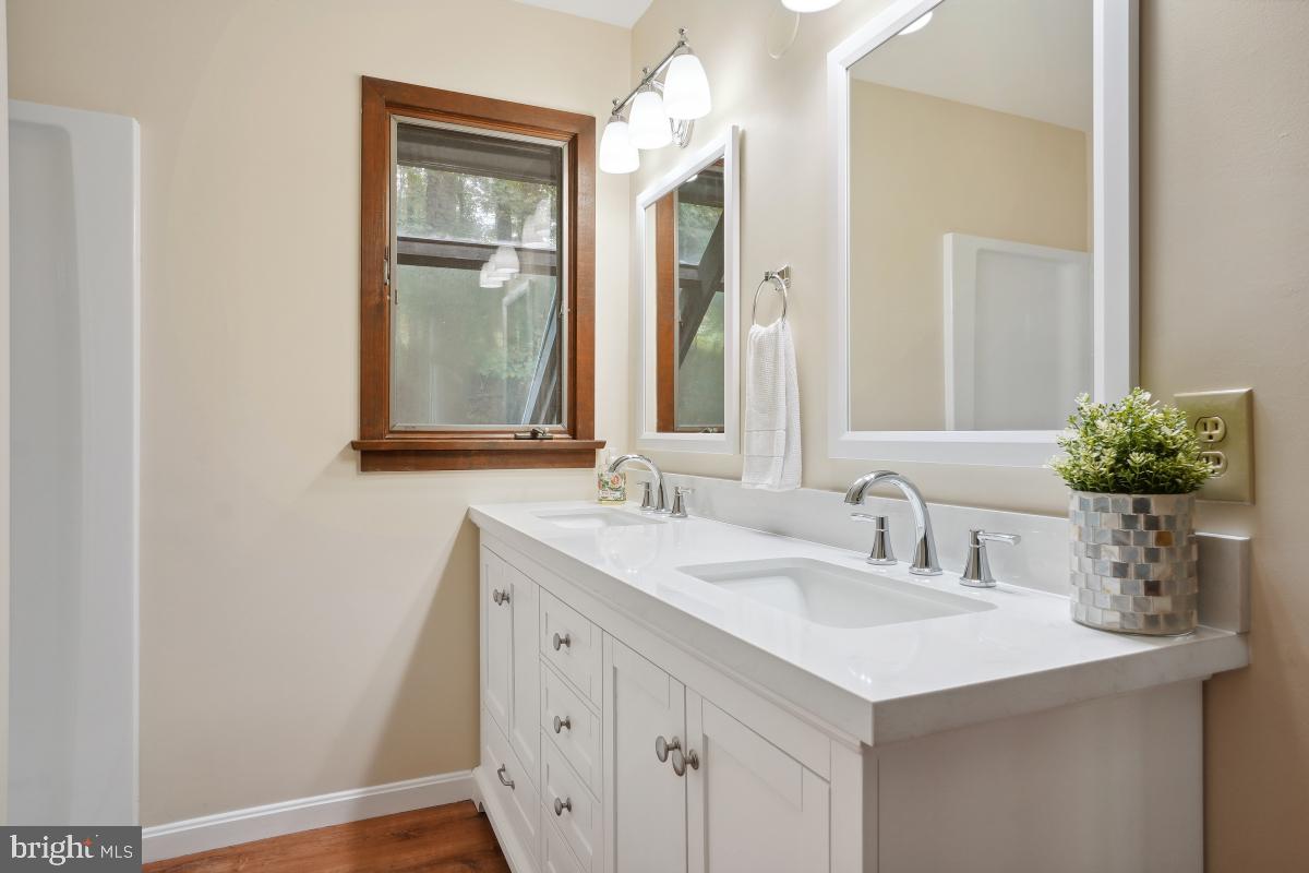 GAITHERSBURG OUTSIDE - Residential