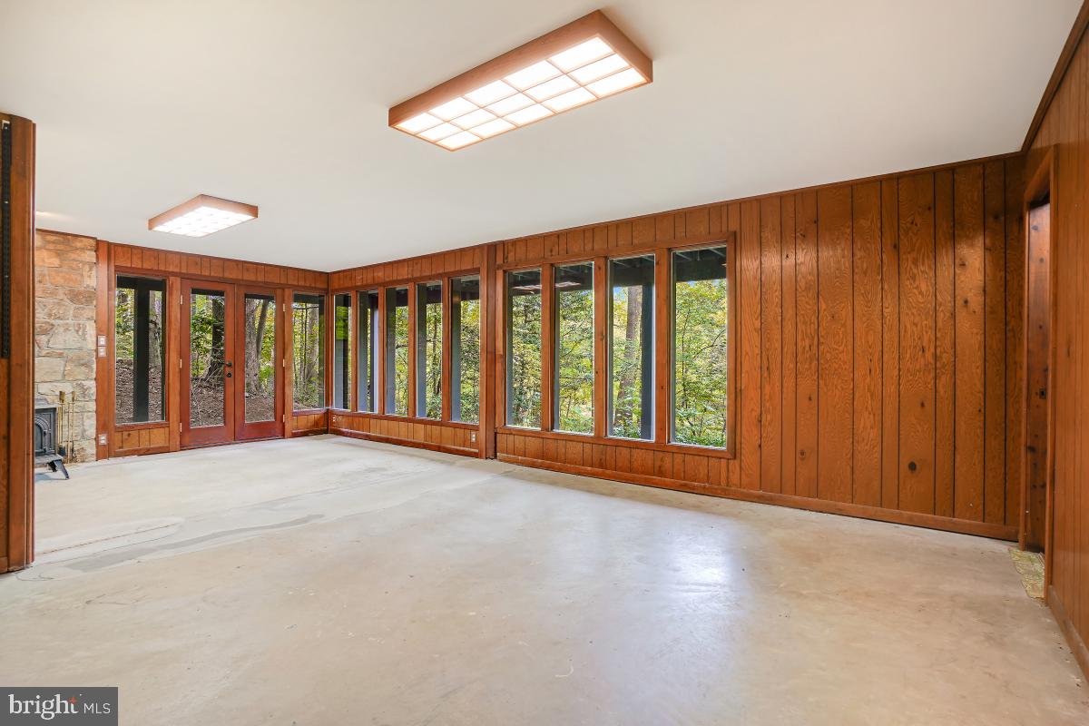 GAITHERSBURG OUTSIDE - Residential