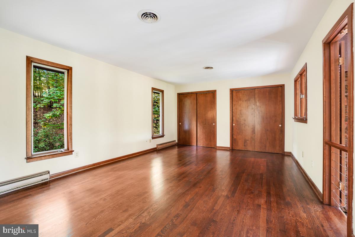 GAITHERSBURG OUTSIDE - Residential