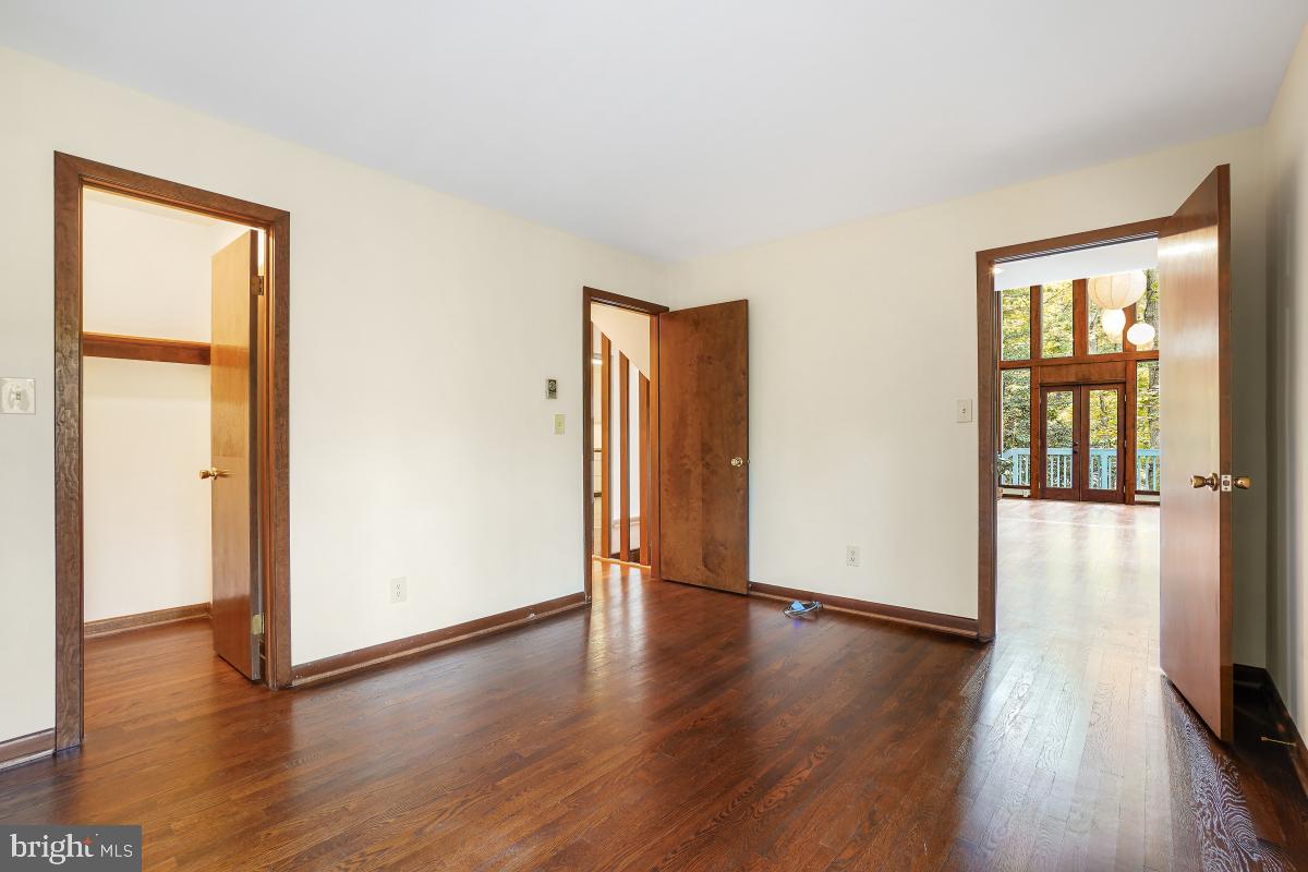 GAITHERSBURG OUTSIDE - Residential