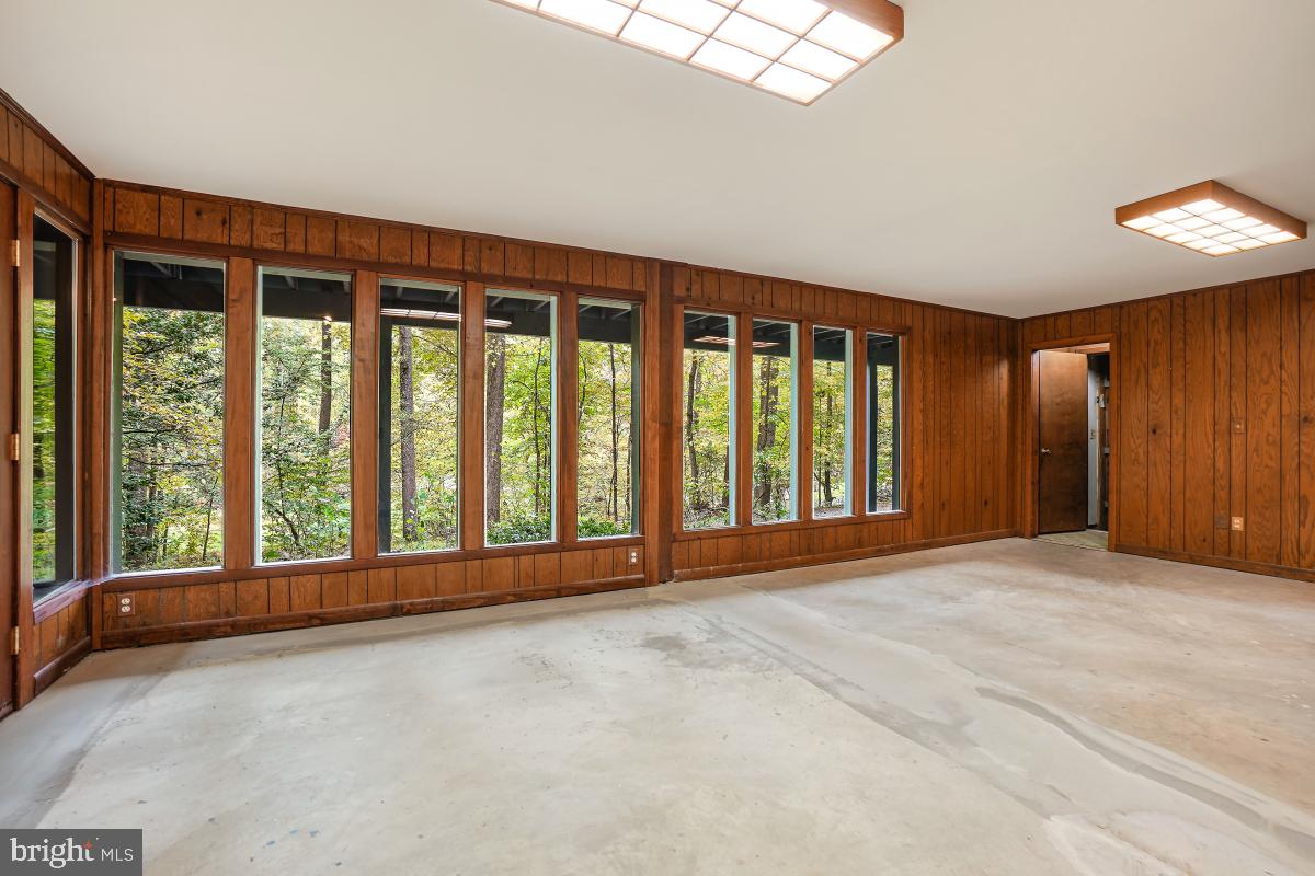 GAITHERSBURG OUTSIDE - Residential