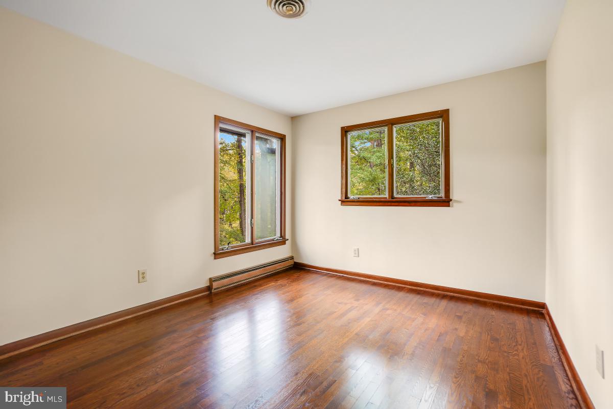 GAITHERSBURG OUTSIDE - Residential