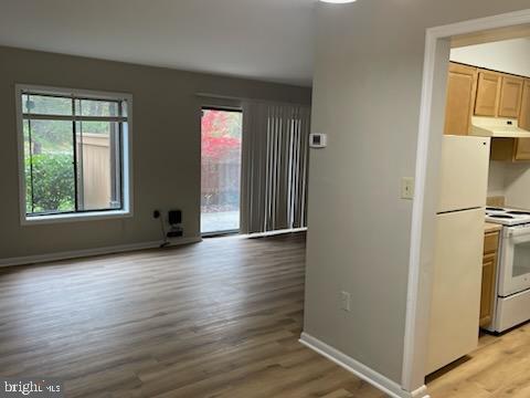 HUNTING RIDGE CONDOMINIUM - Residential Lease