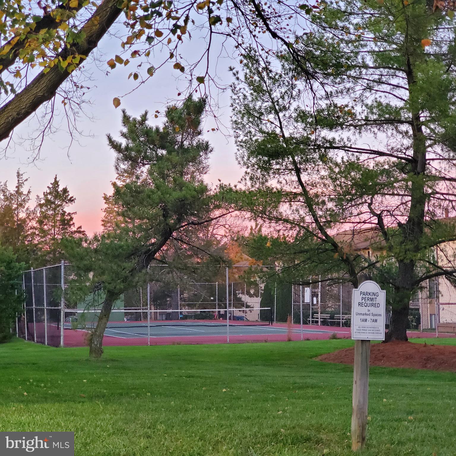 HUNTING RIDGE CONDOMINIUM - Residential Lease