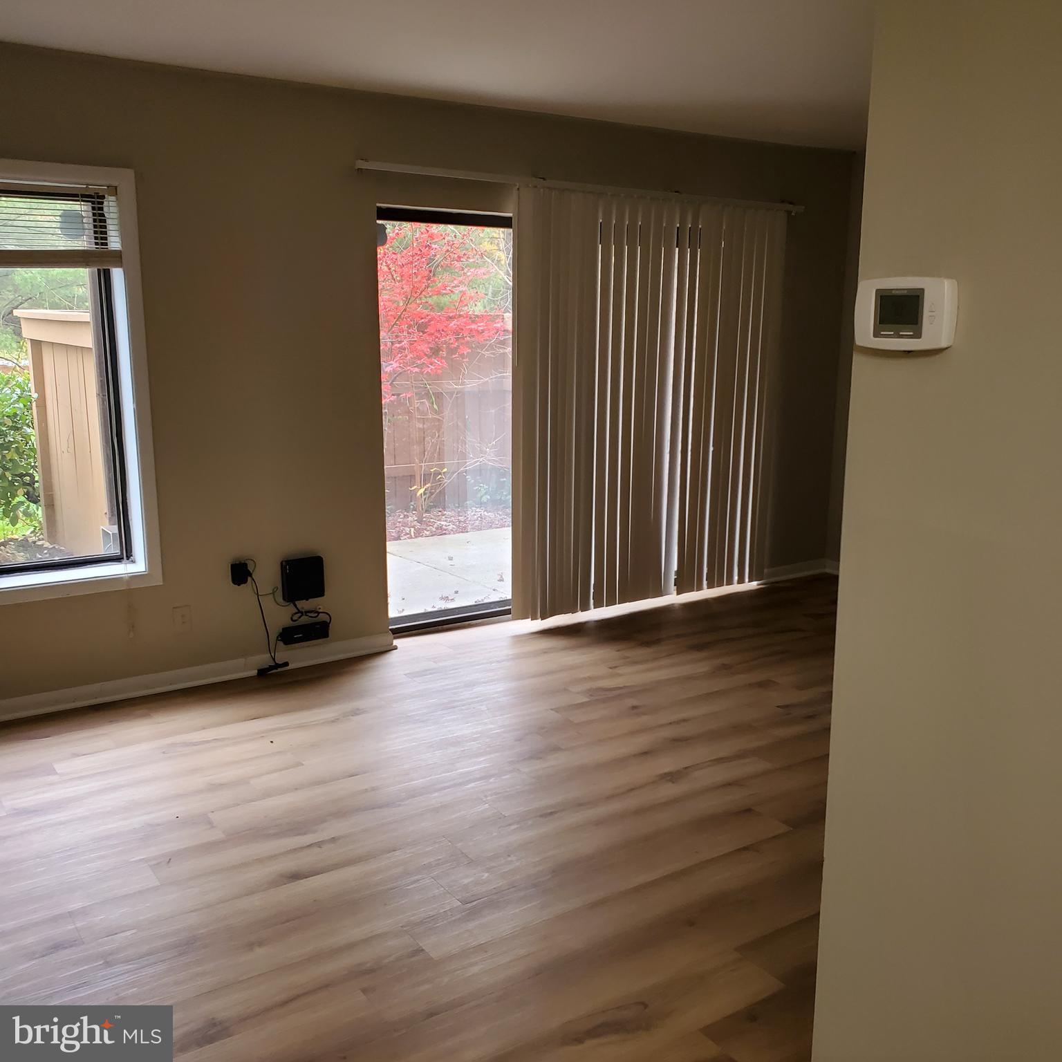 HUNTING RIDGE CONDOMINIUM - Residential Lease