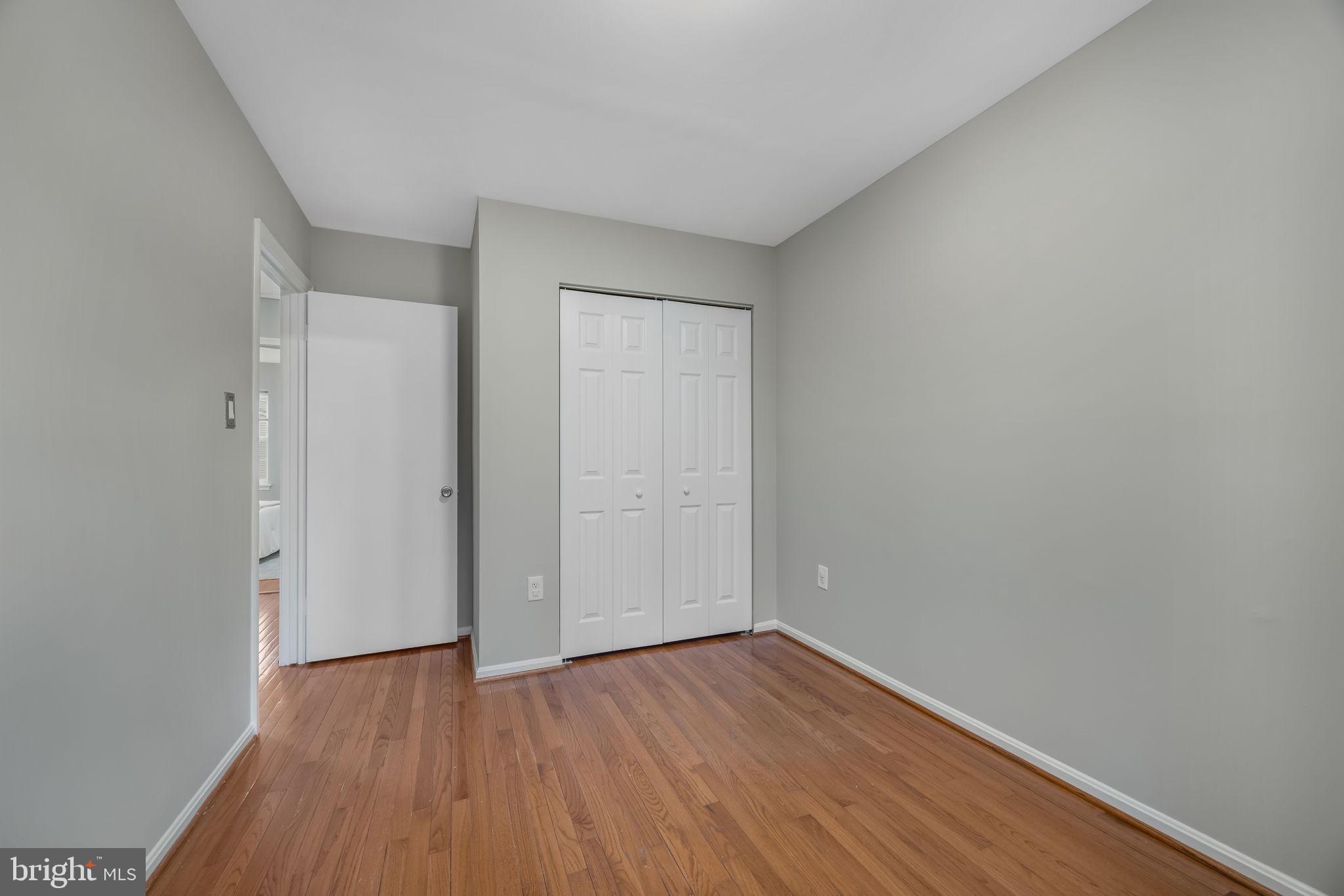 BURKE MANOR - Residential