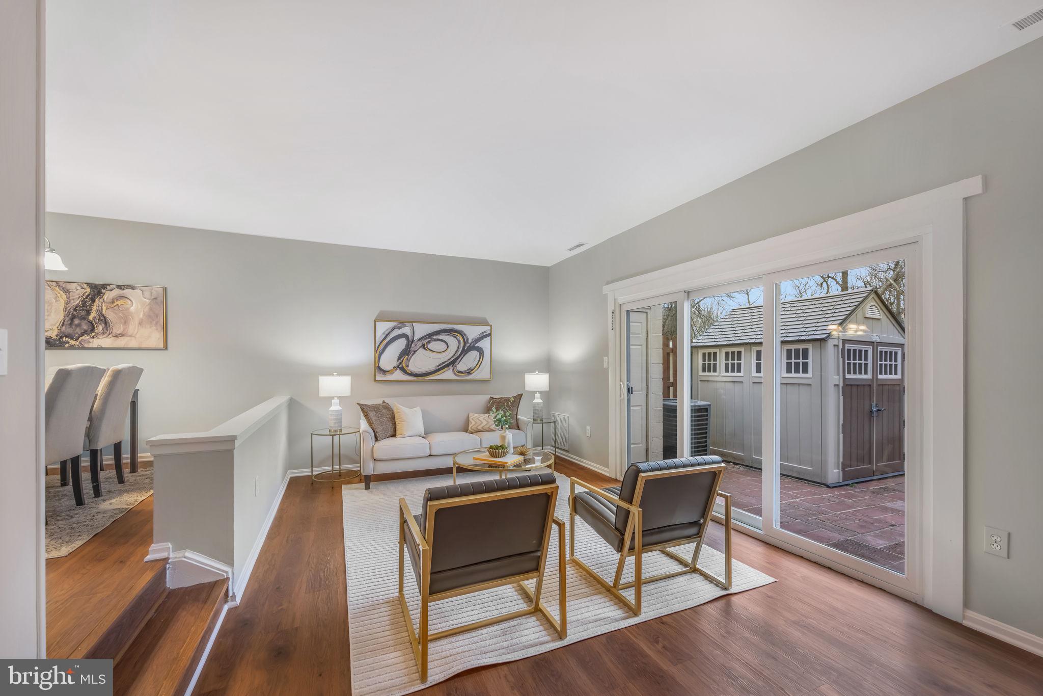 BURKE MANOR - Residential