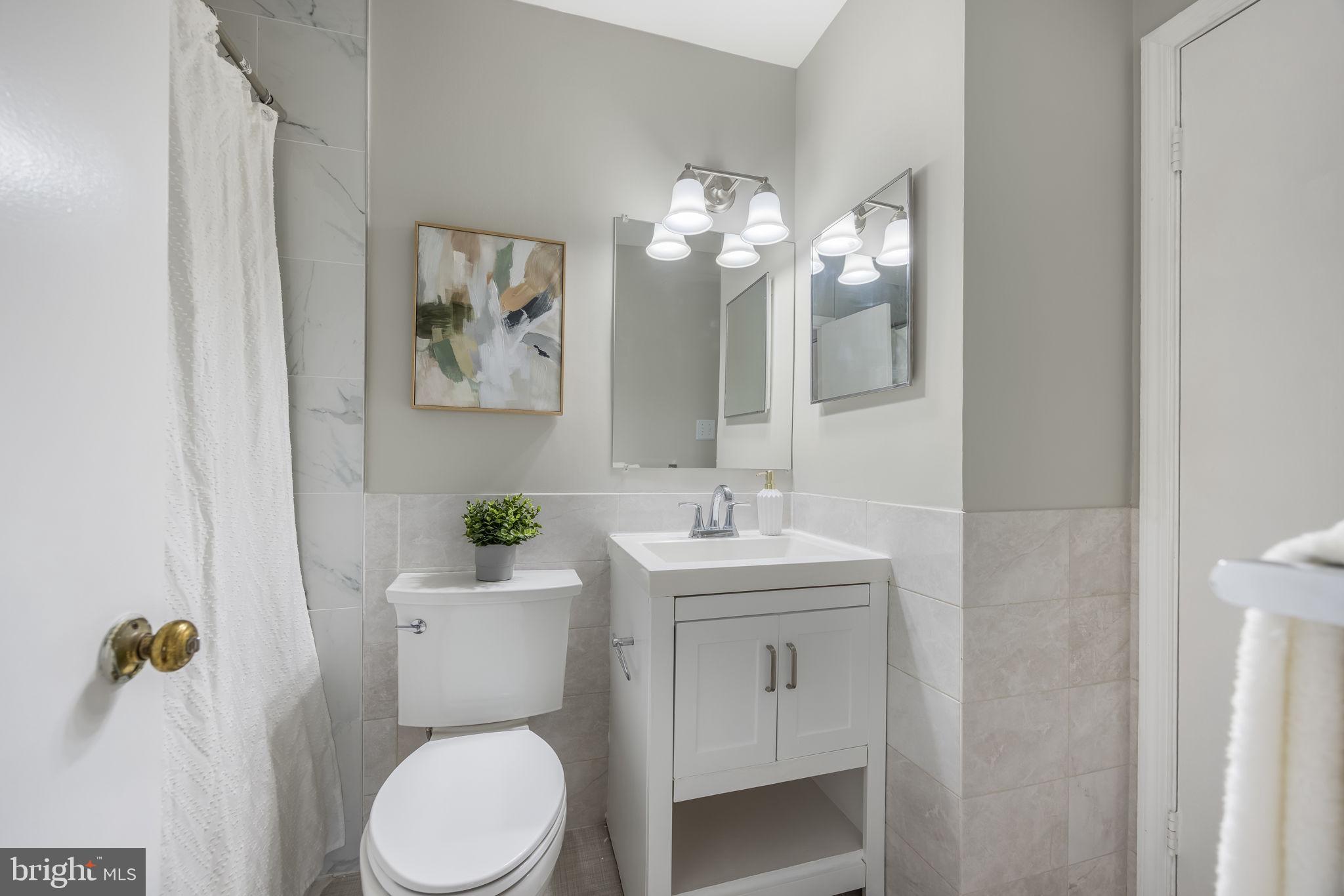 BURKE MANOR - Residential