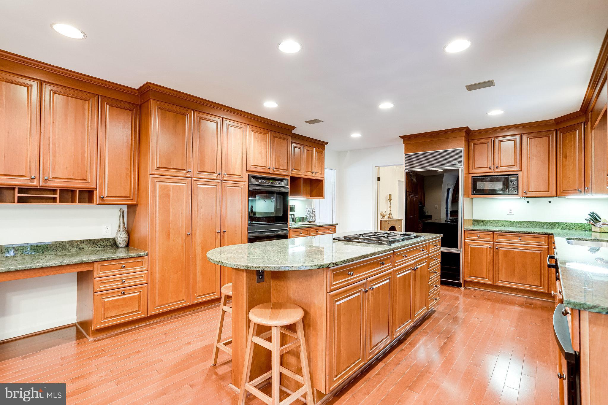 CHAIN BRIDGE FOREST - Residential