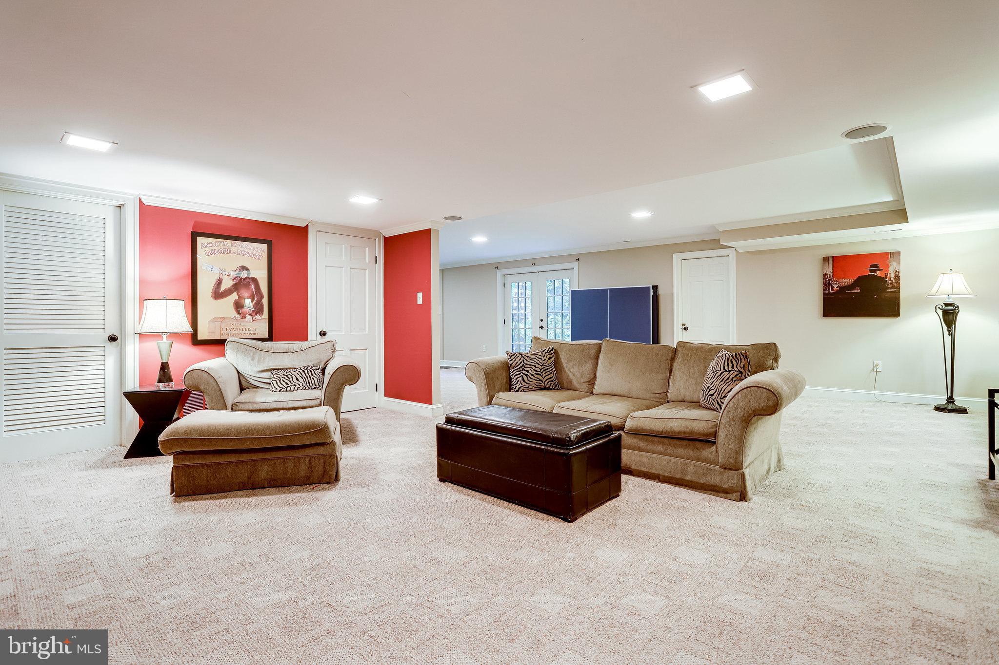 CHAIN BRIDGE FOREST - Residential