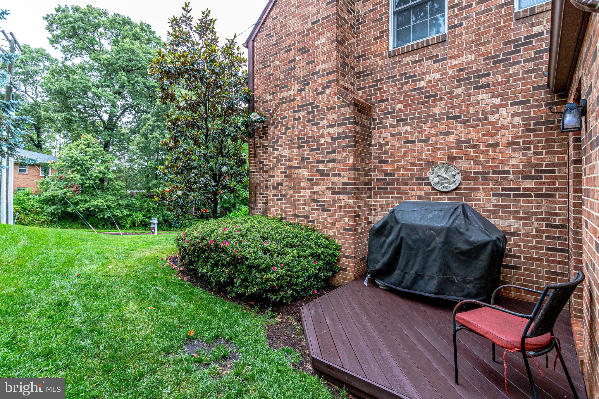CHAIN BRIDGE FOREST - Residential