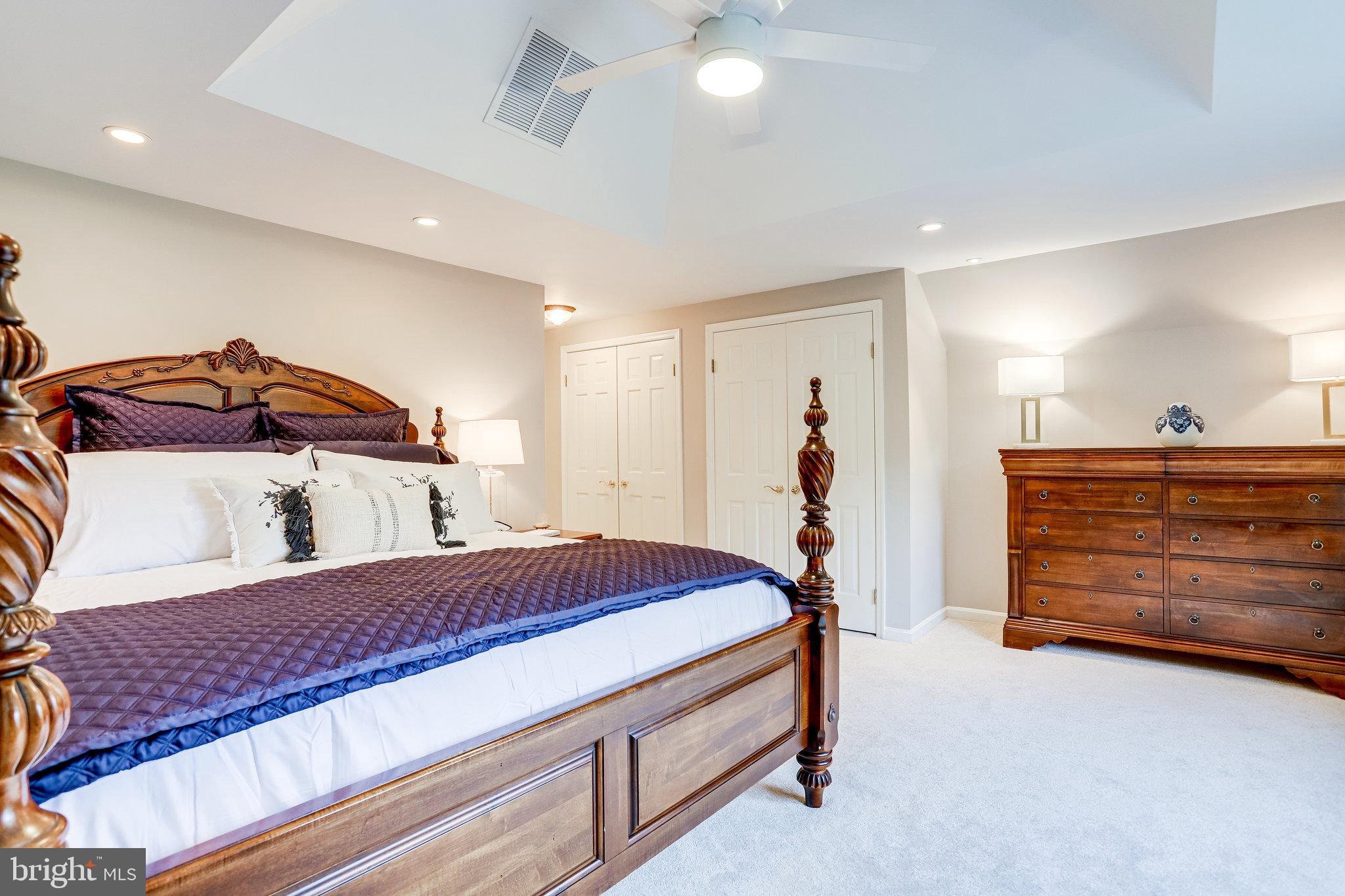 CHAIN BRIDGE FOREST - Residential