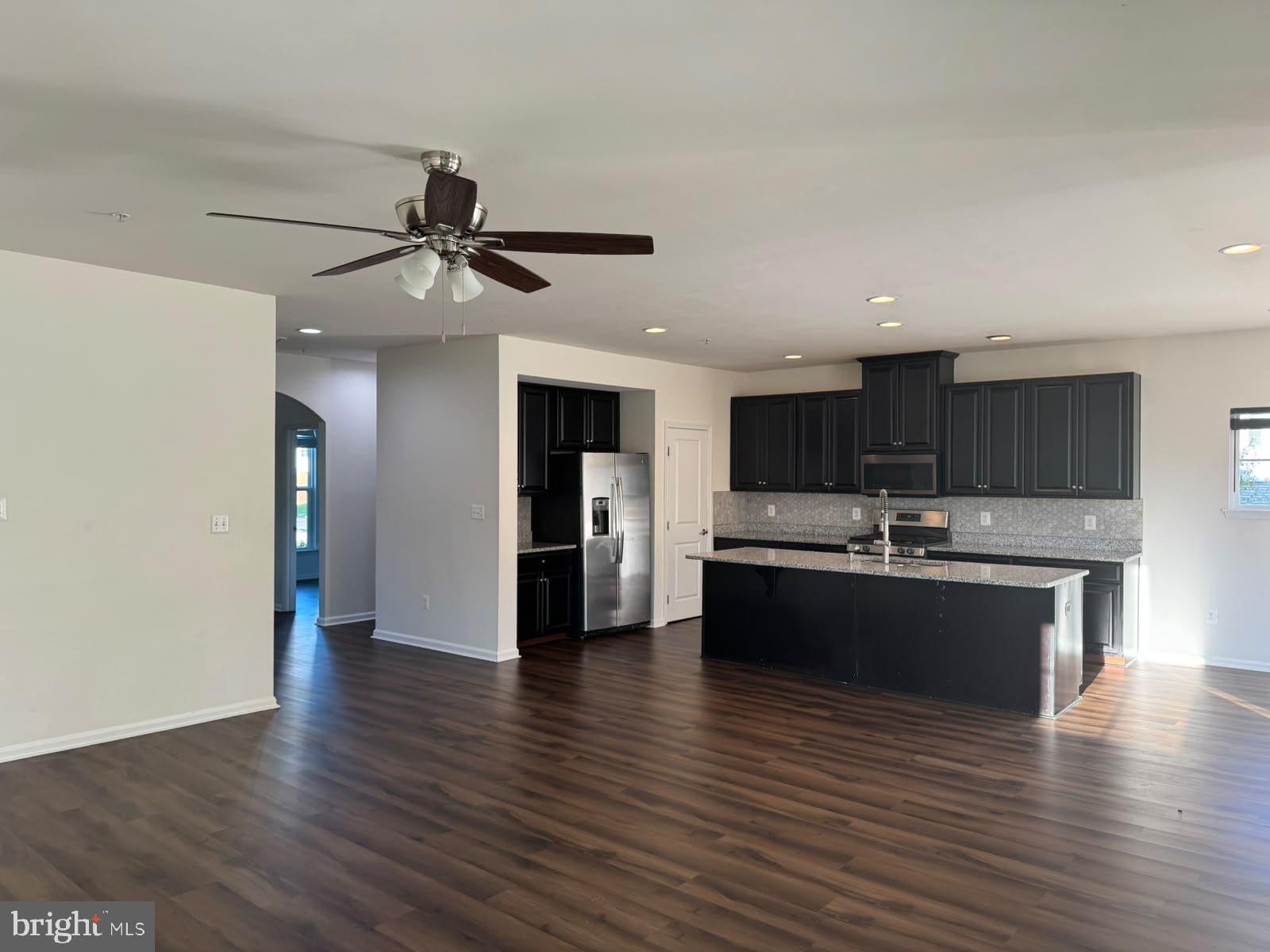 22860 GLACIER LILY DRIVE