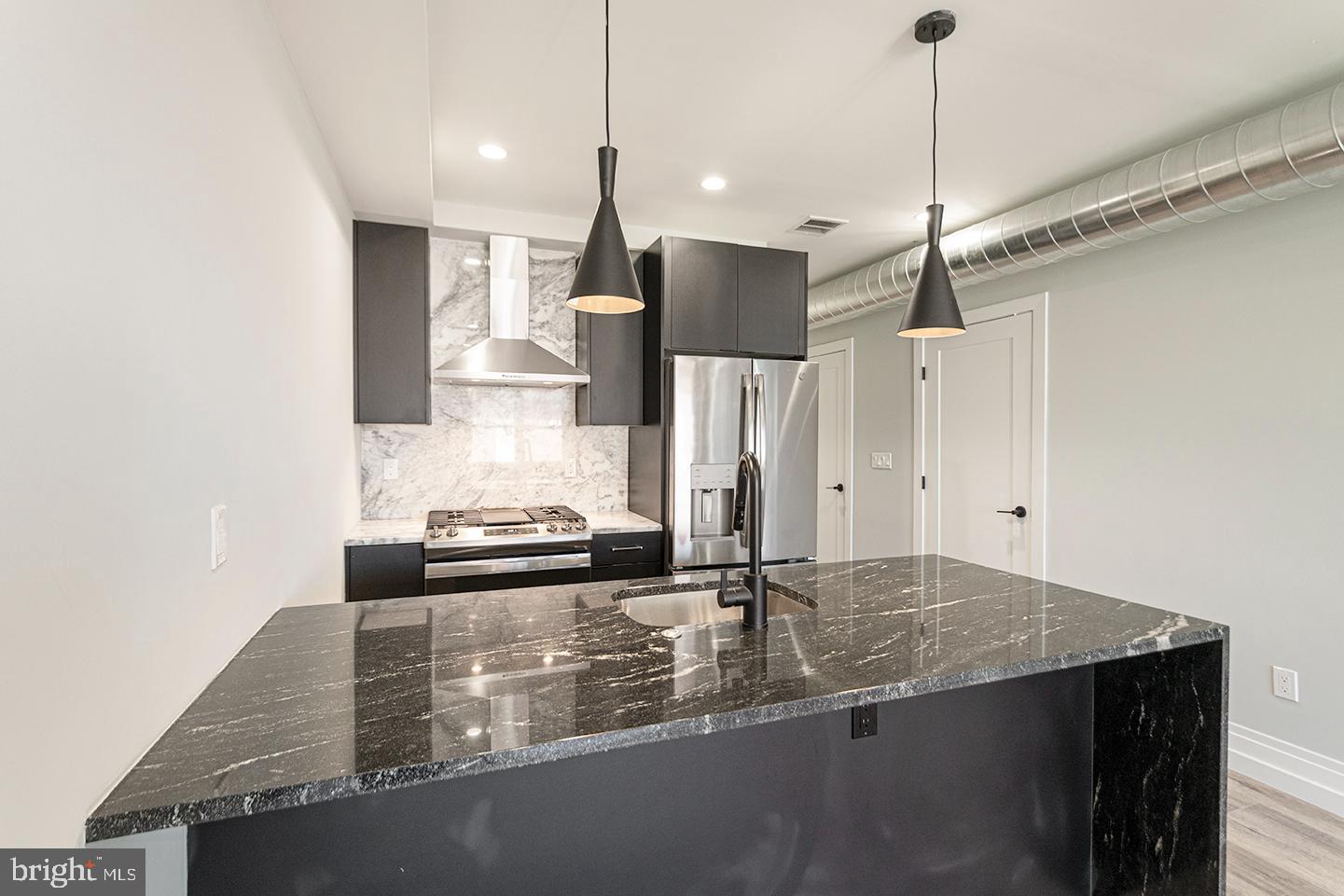 NORTHERN LIBERTIES - Residential Lease