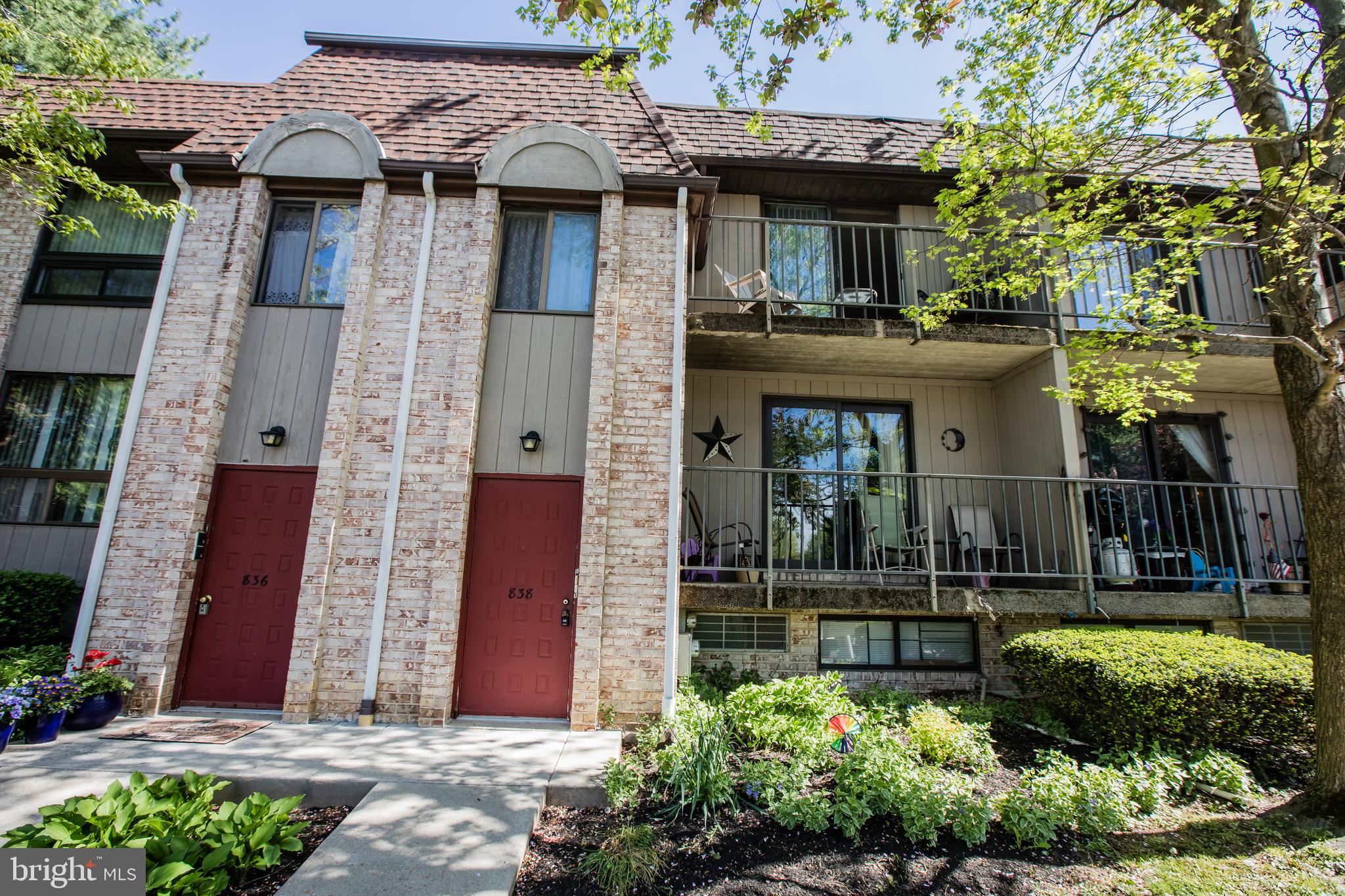 DANBURY VILLAGE - Residential