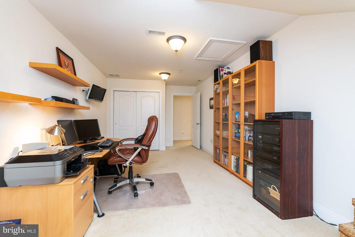 TOLLGATE VILLAGE - Residential