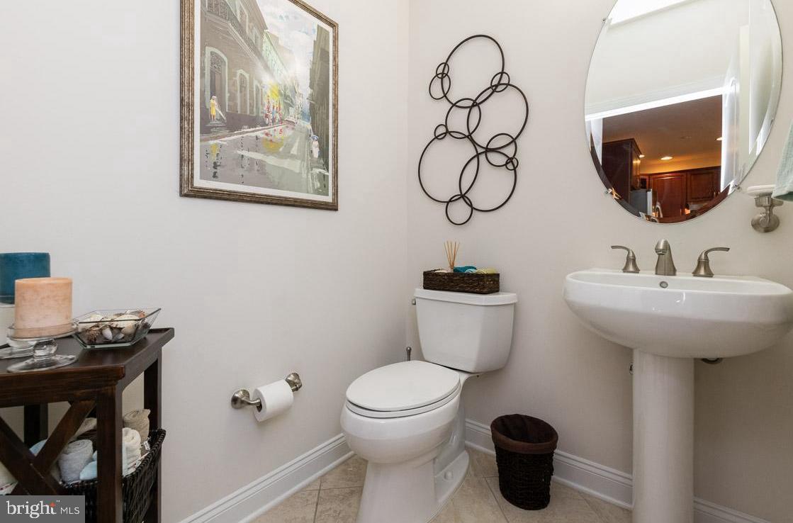 TOLLGATE VILLAGE - Residential