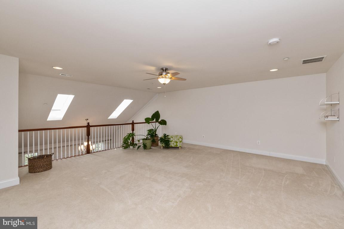 TOLLGATE VILLAGE - Residential