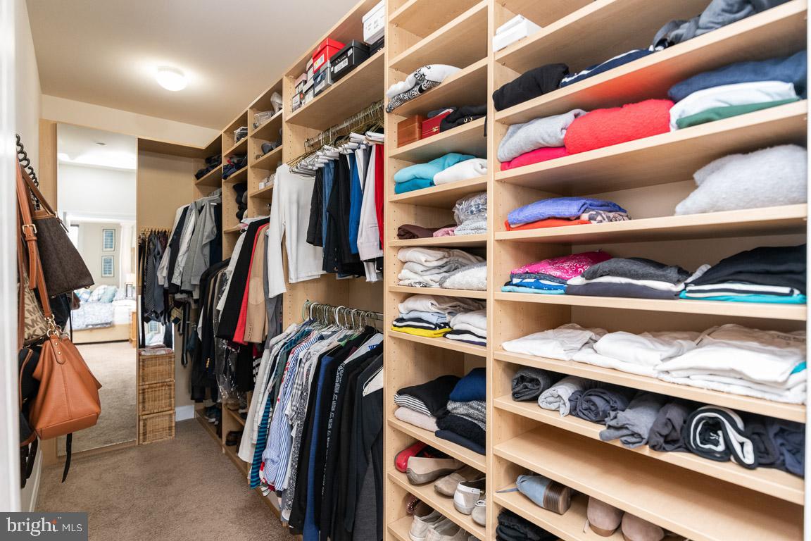 TOLLGATE VILLAGE - Residential