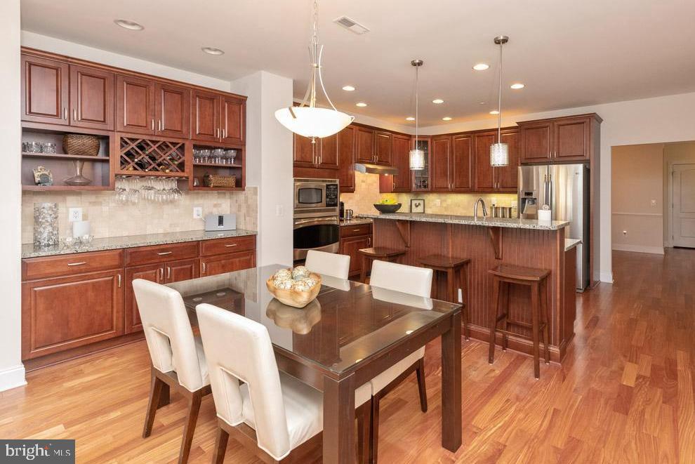 TOLLGATE VILLAGE - Residential