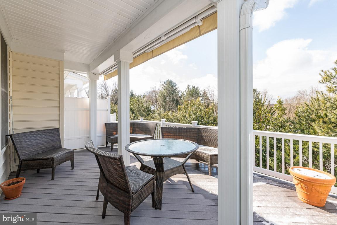 TOLLGATE VILLAGE - Residential