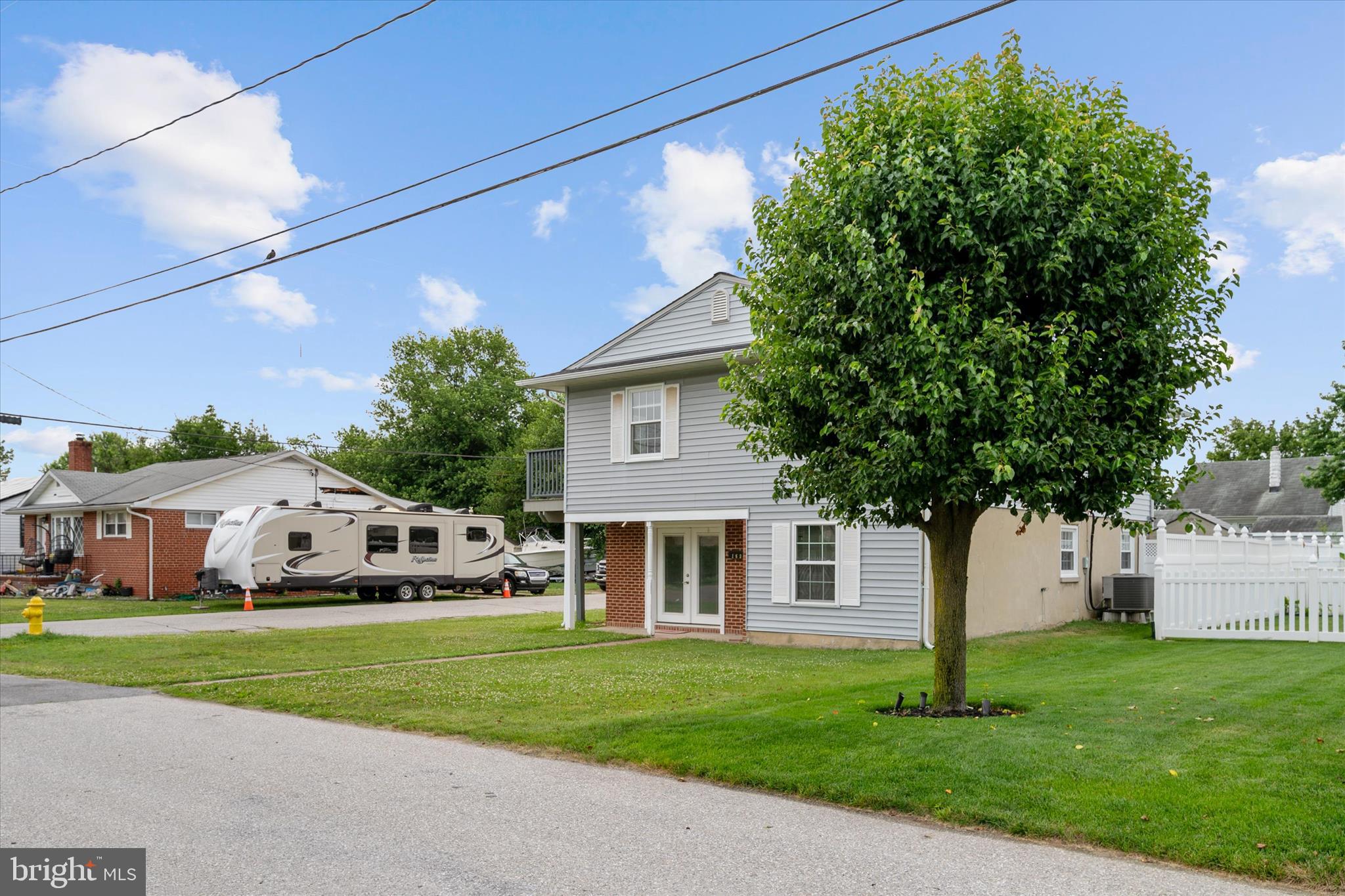 169 ROLAND ROAD