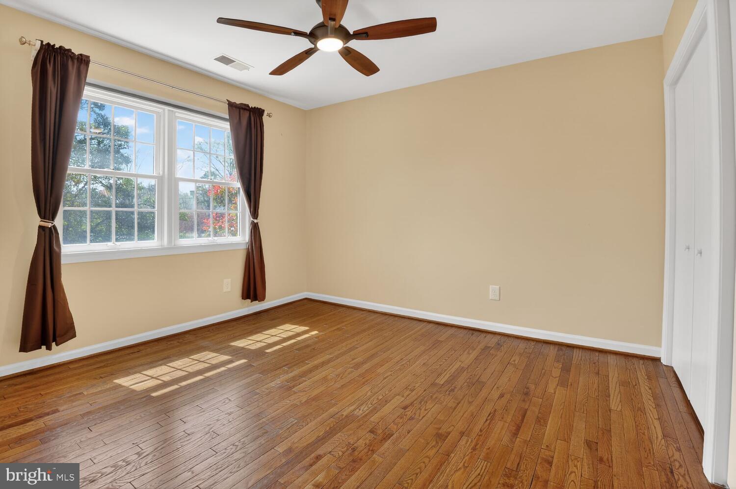 CHARLESTOWN - Residential