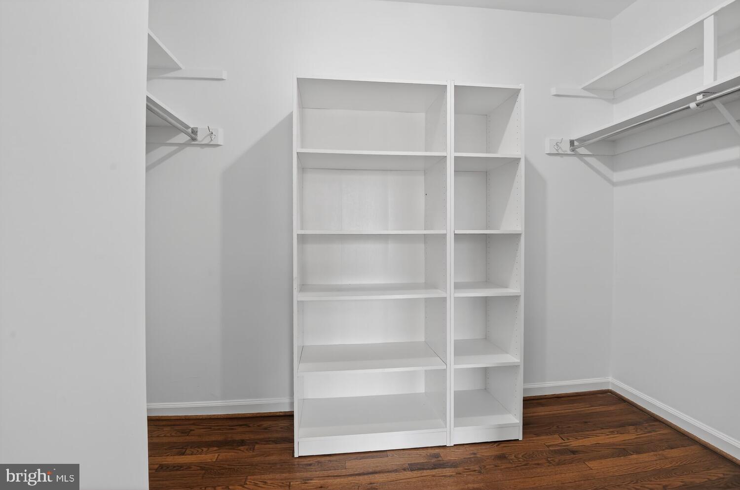 CHARLESTOWN - Residential