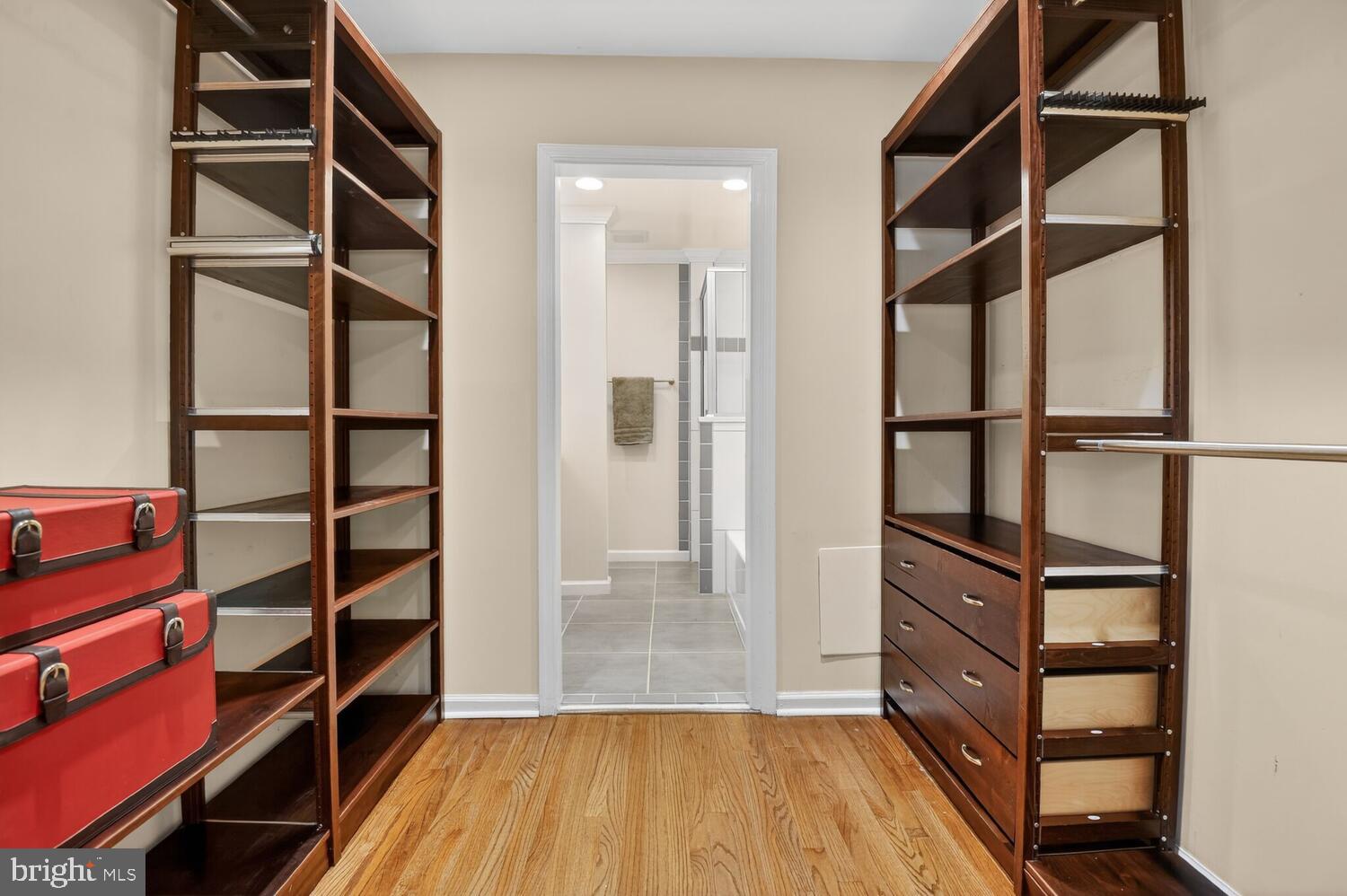 CHARLESTOWN - Residential