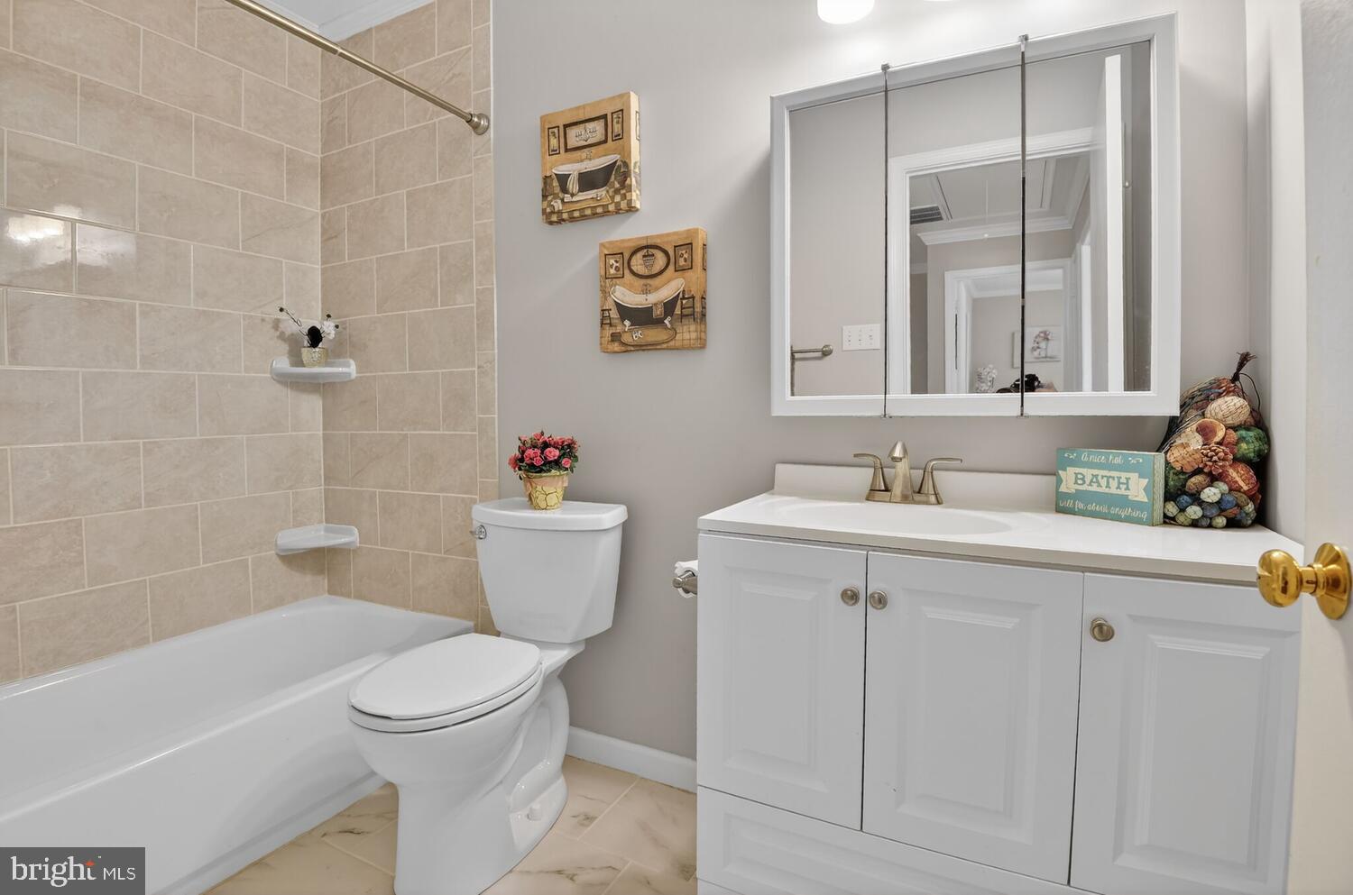 CHARLESTOWN - Residential