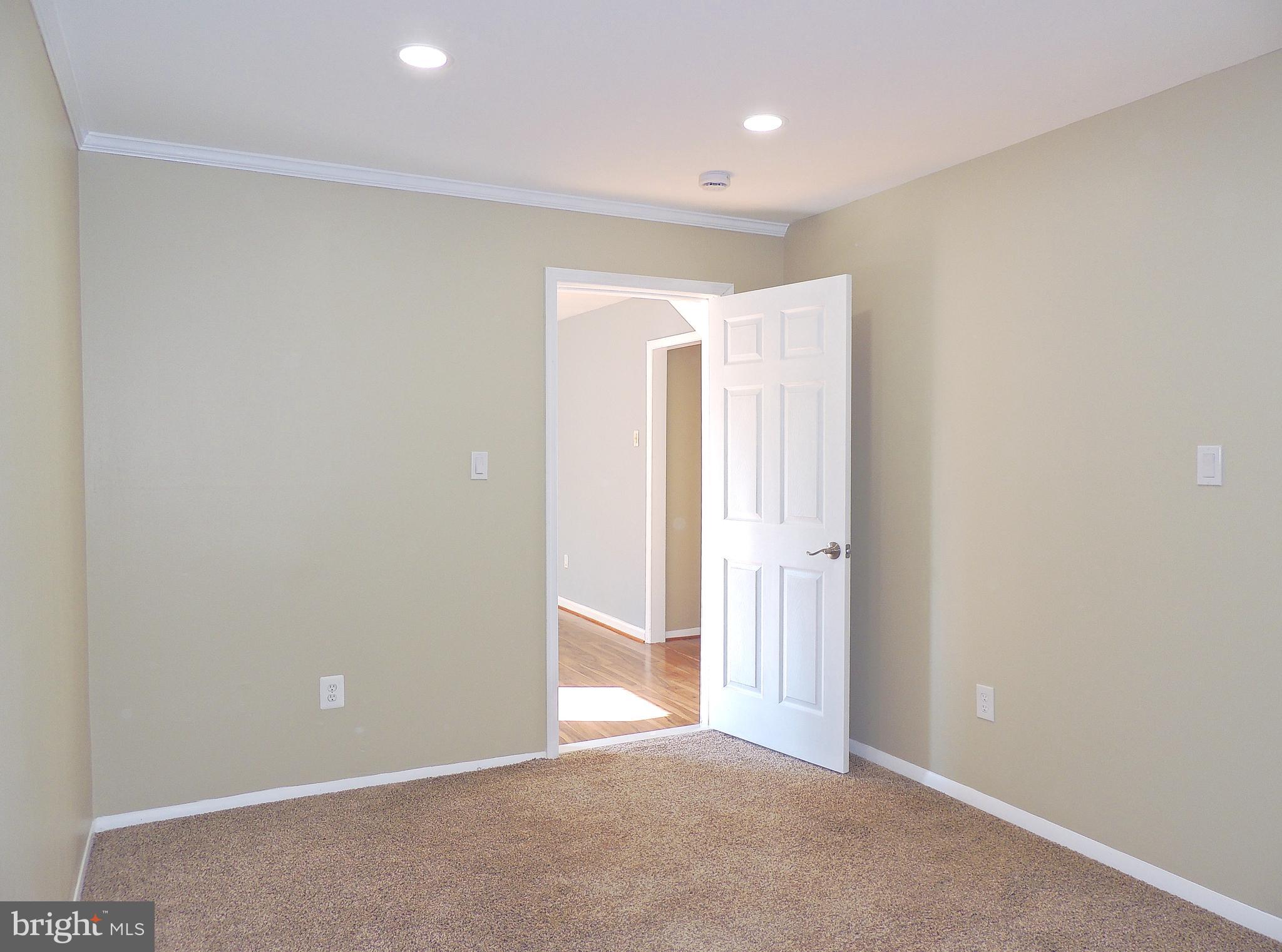 CHAPEL FORGE - Residential Lease