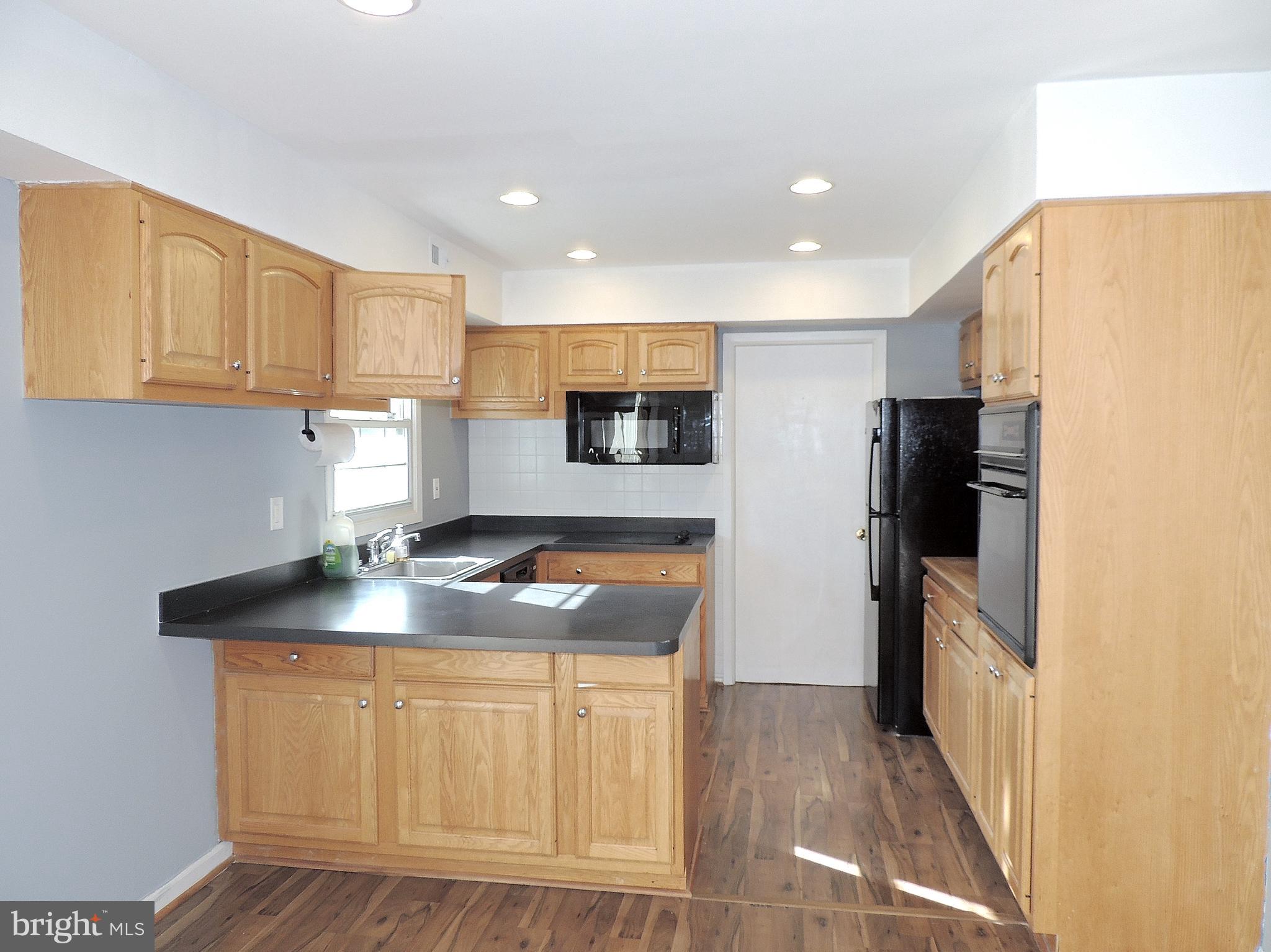 CHAPEL FORGE - Residential Lease