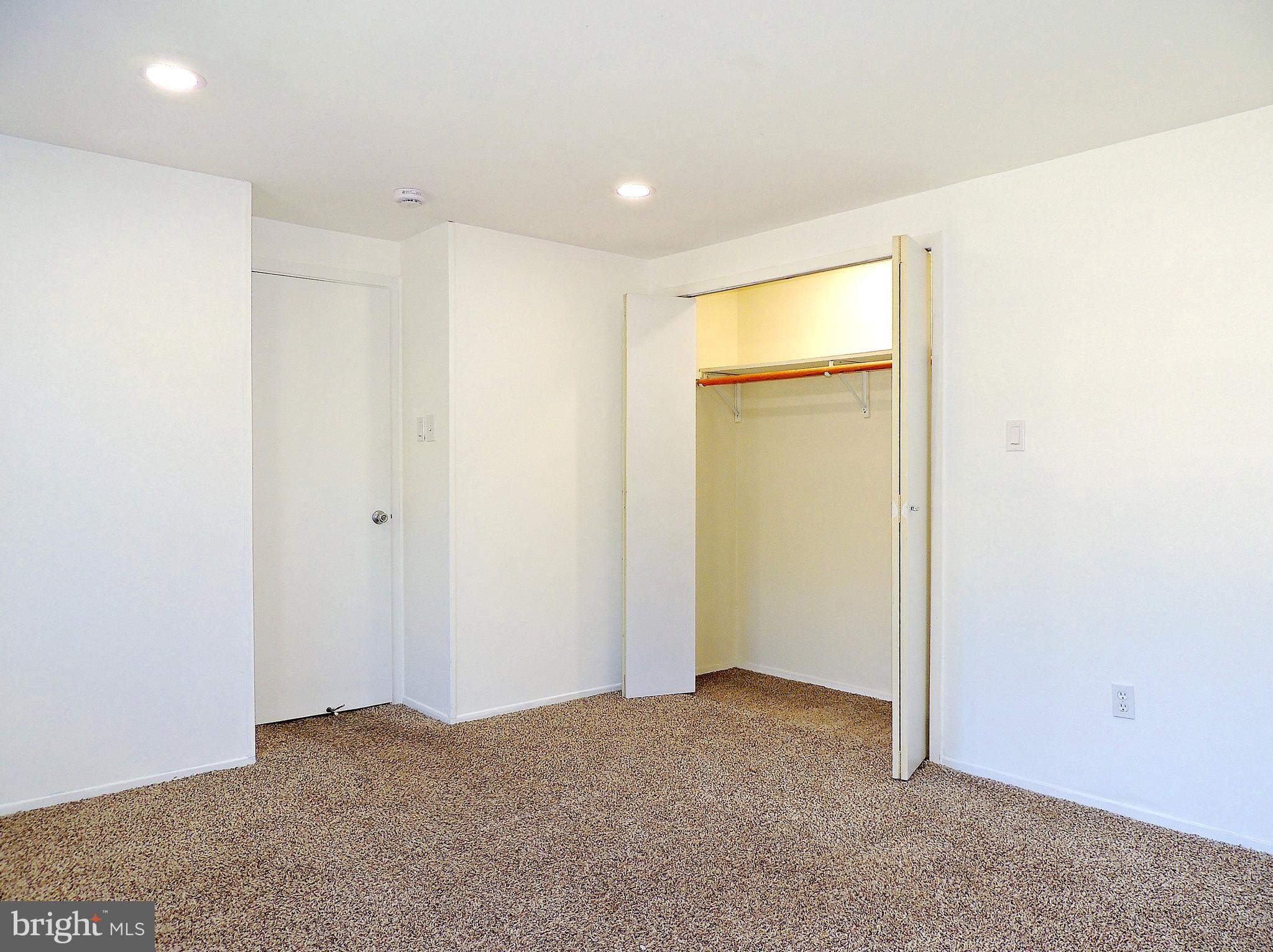 CHAPEL FORGE - Residential Lease