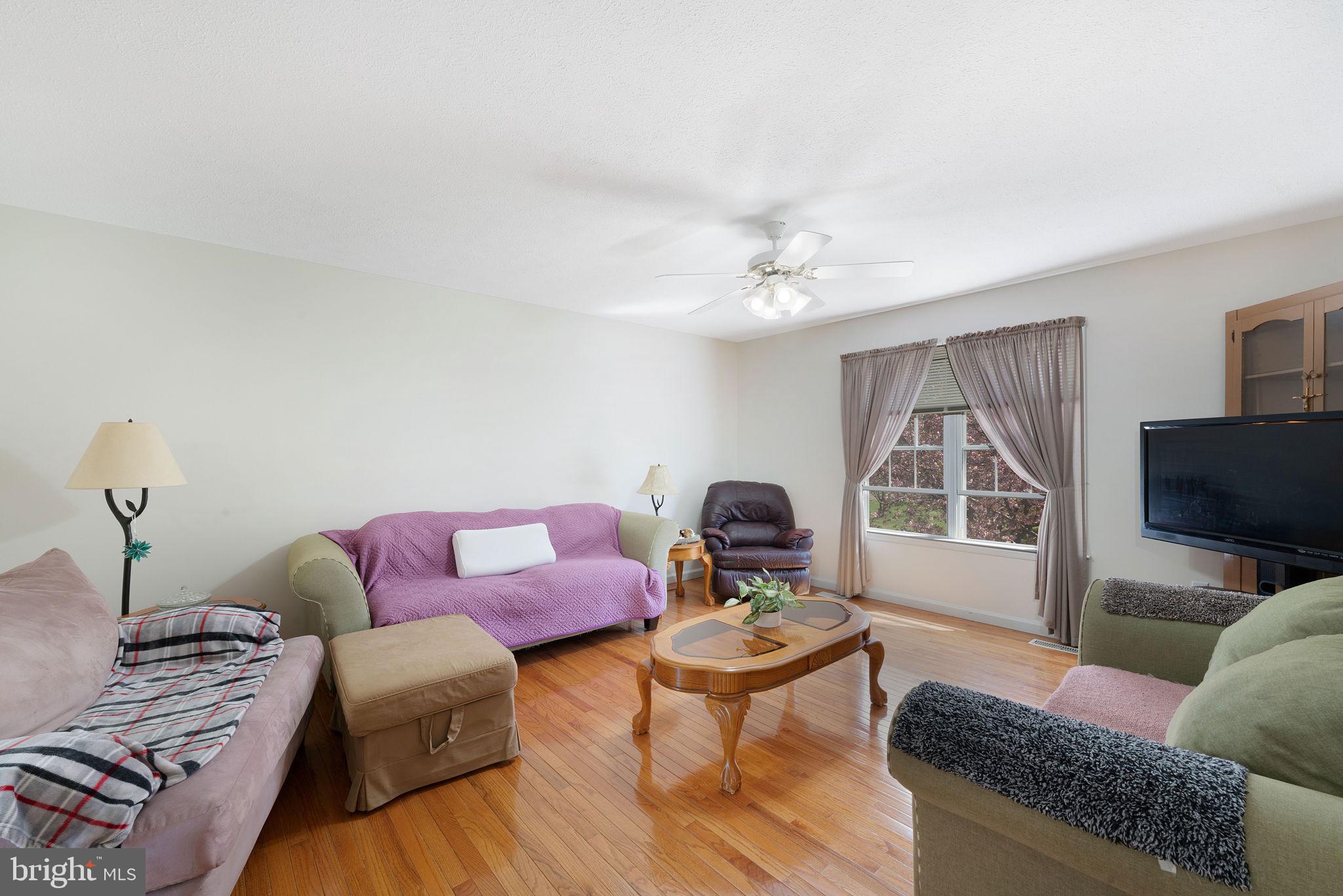 ELIZABETH STATION - Residential