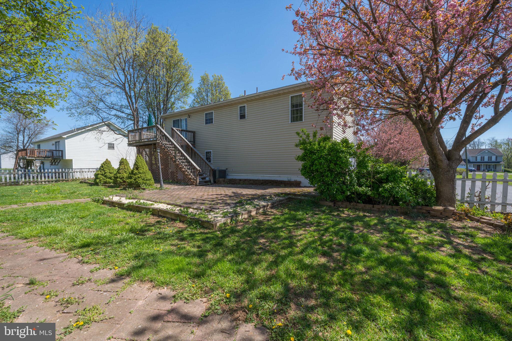 ELIZABETH STATION - Residential