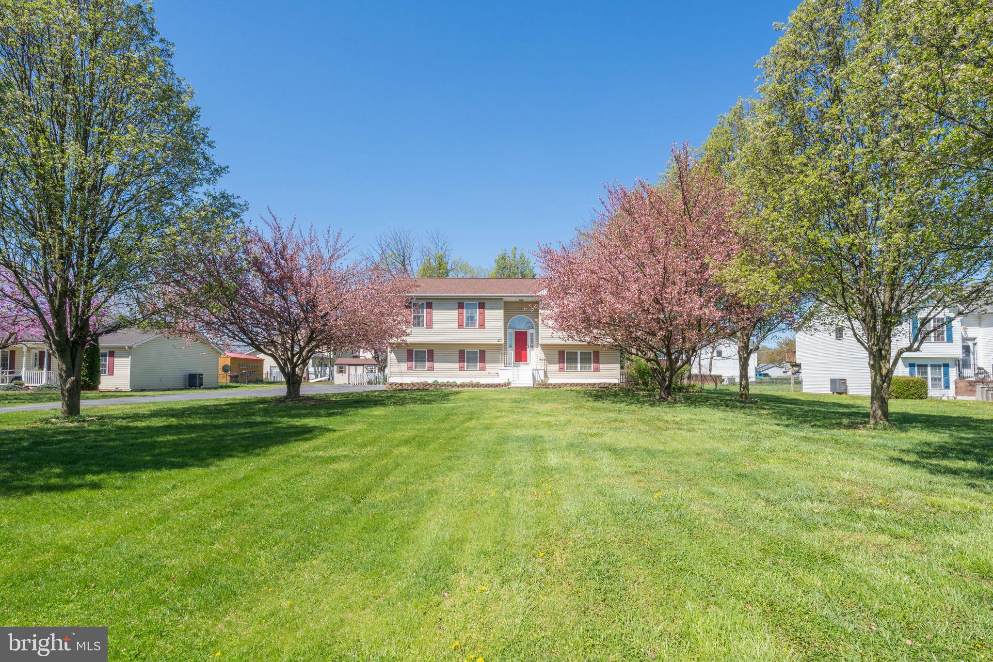 ELIZABETH STATION - Residential