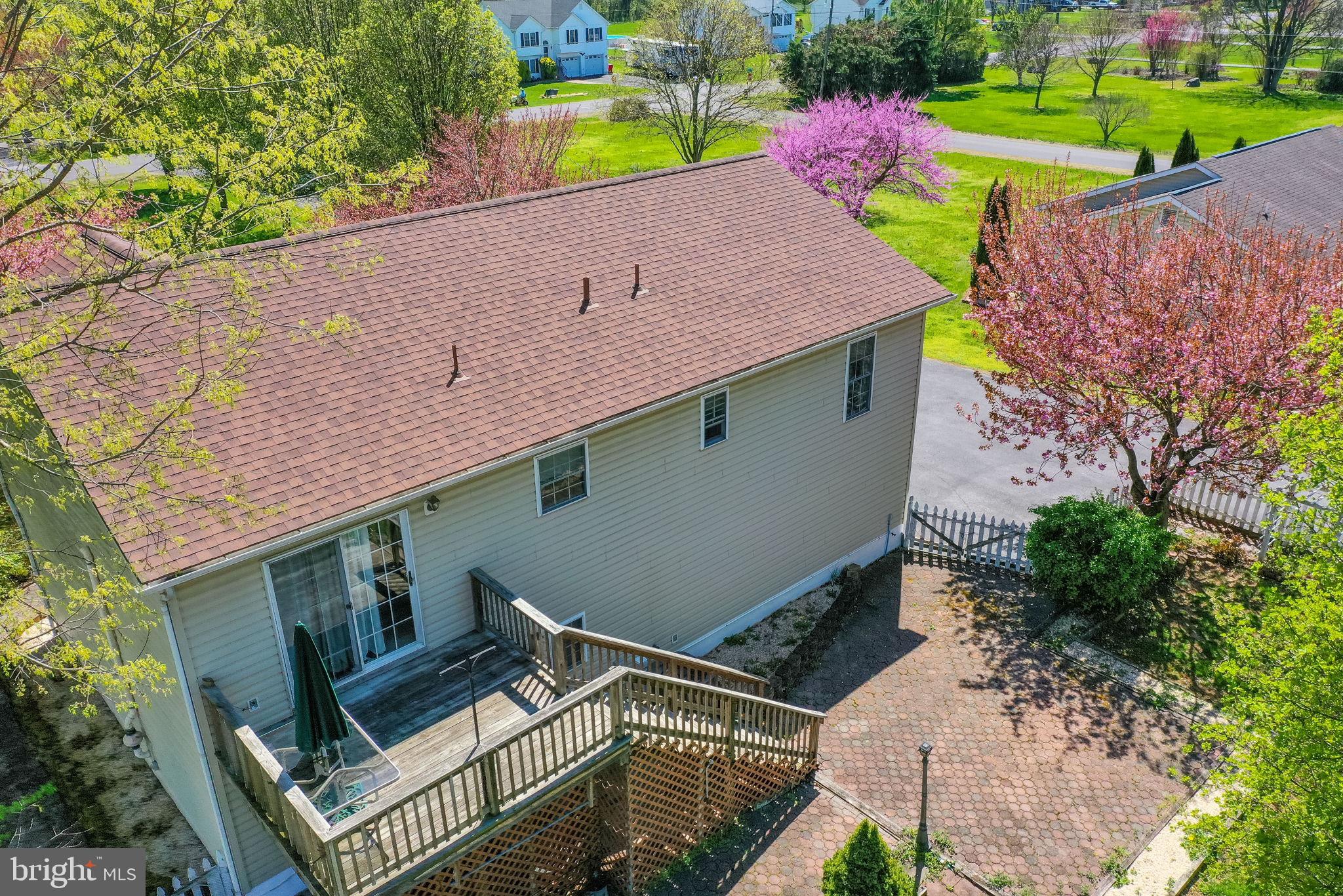 ELIZABETH STATION - Residential