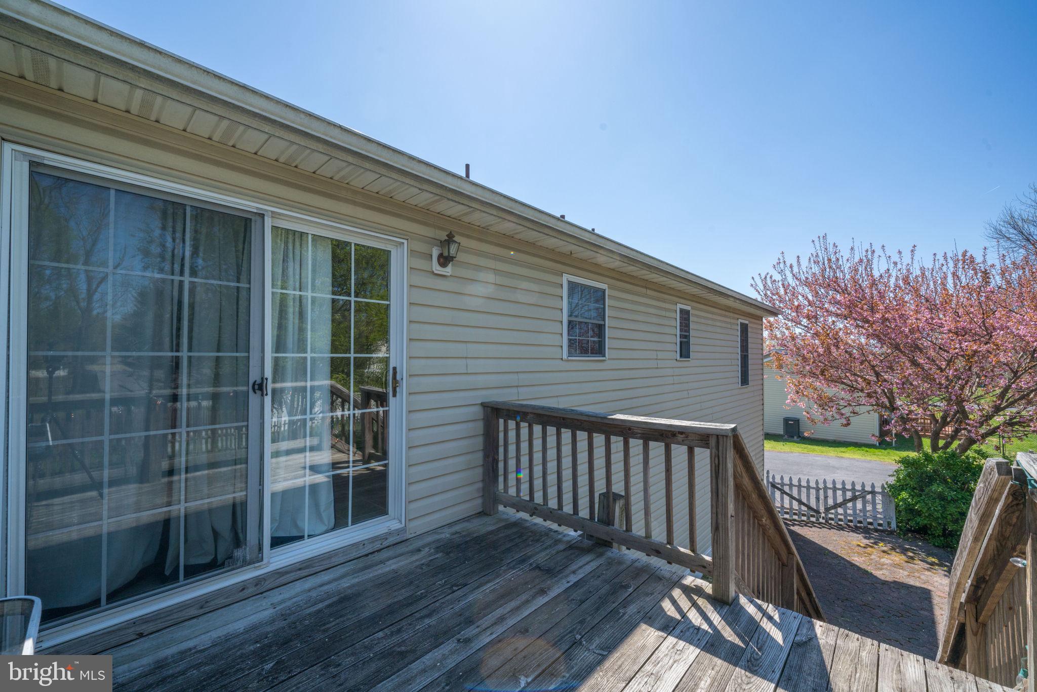 ELIZABETH STATION - Residential