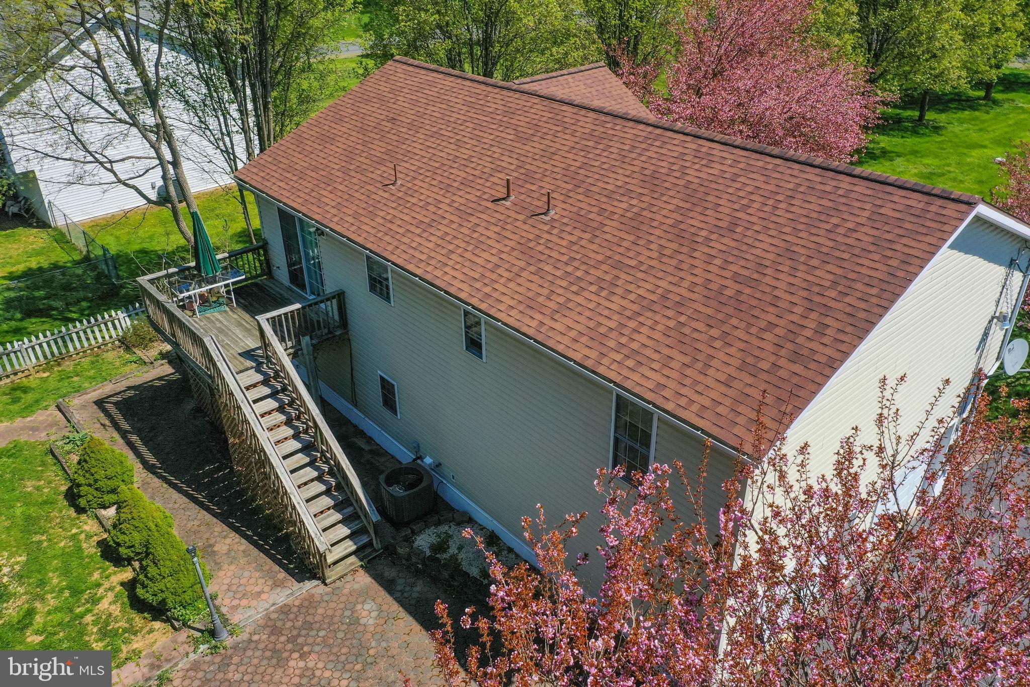 ELIZABETH STATION - Residential