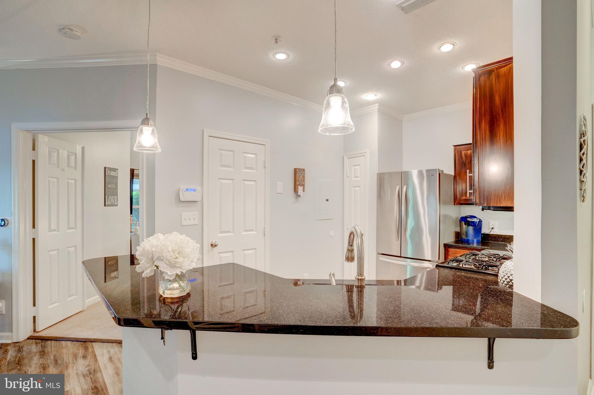 EDGEWATER AT TOWN CENTER - Residential