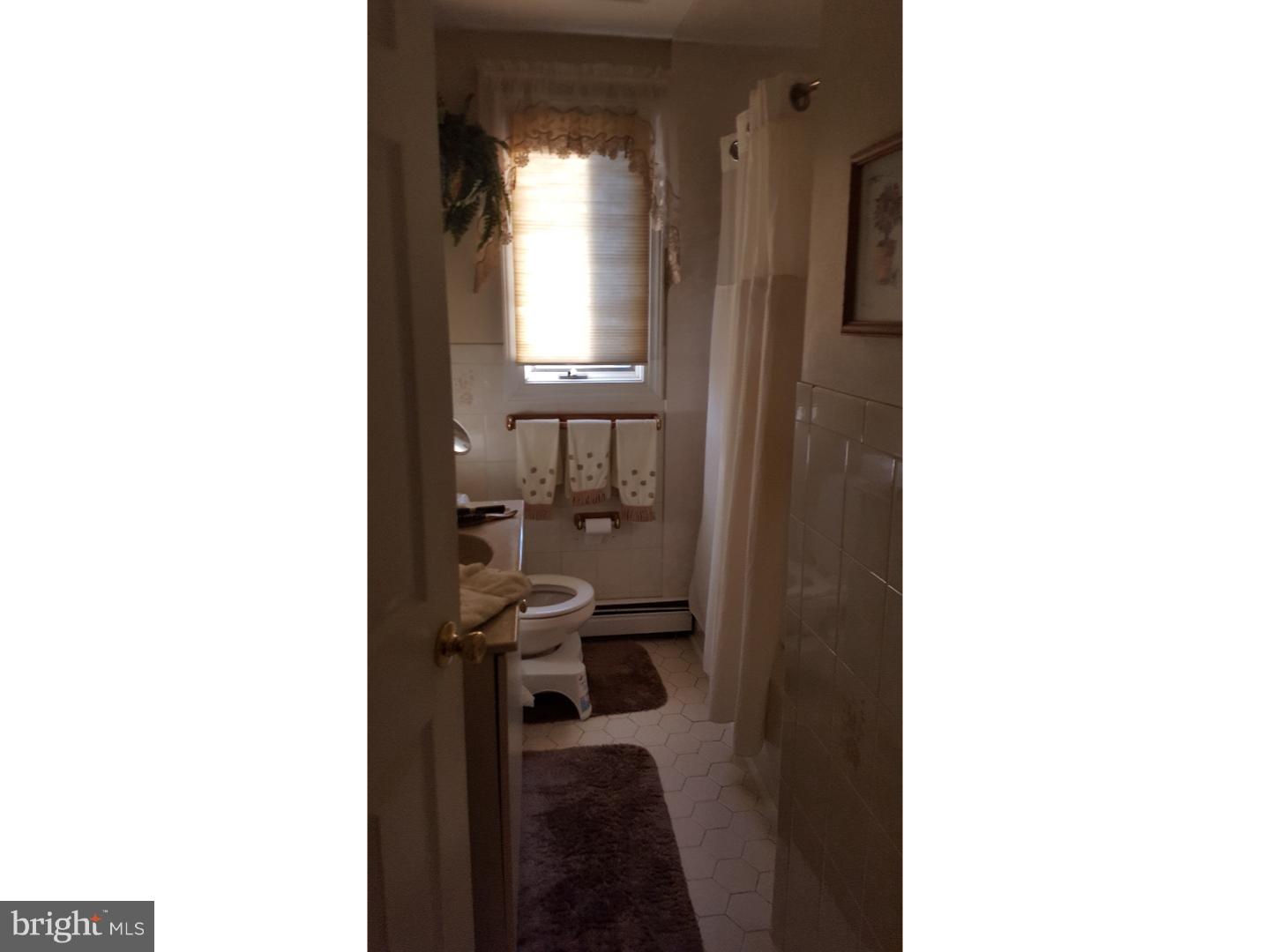 DAWSON MANOR - Residential