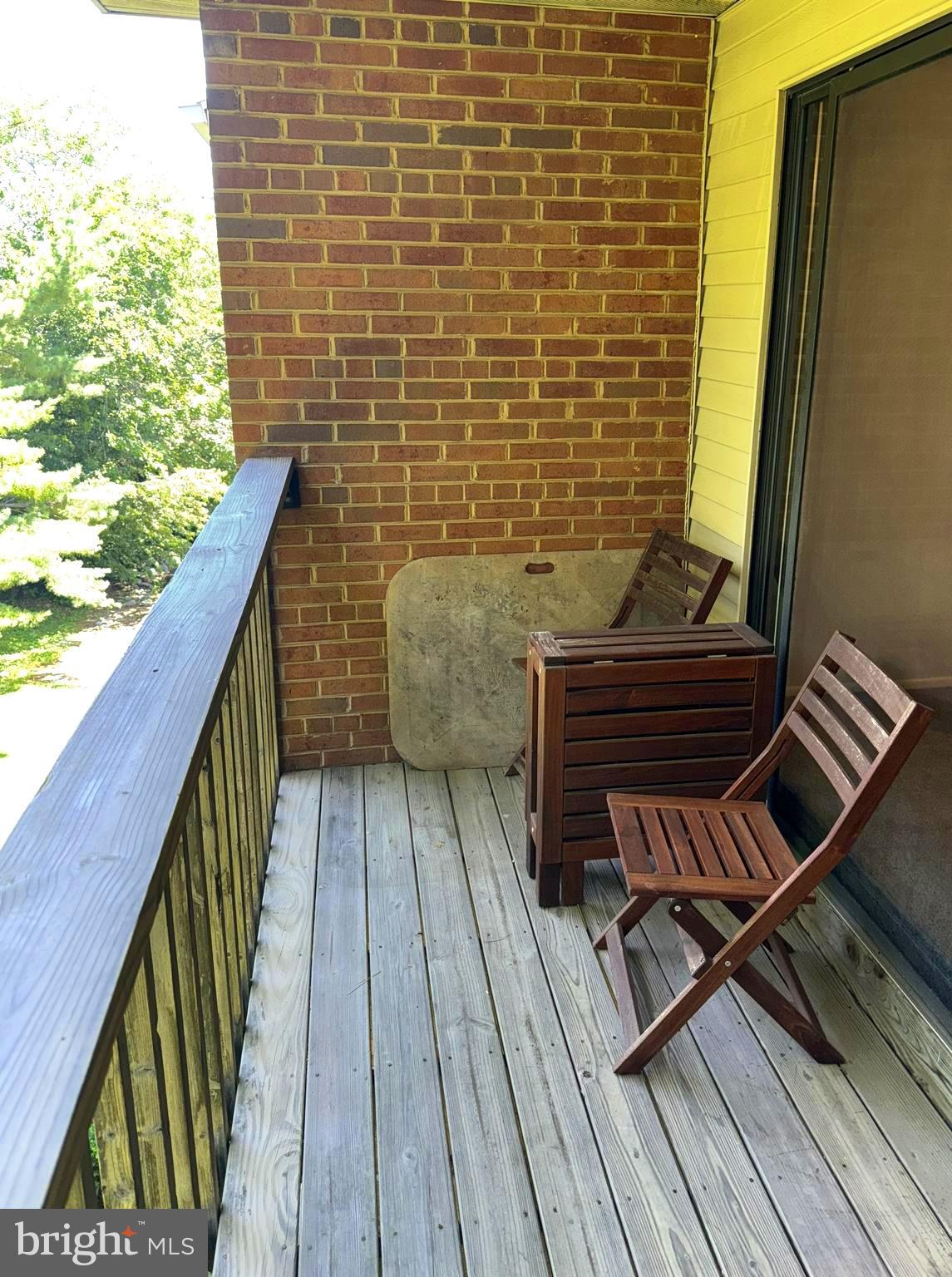 ROBERTS FIELD - Residential